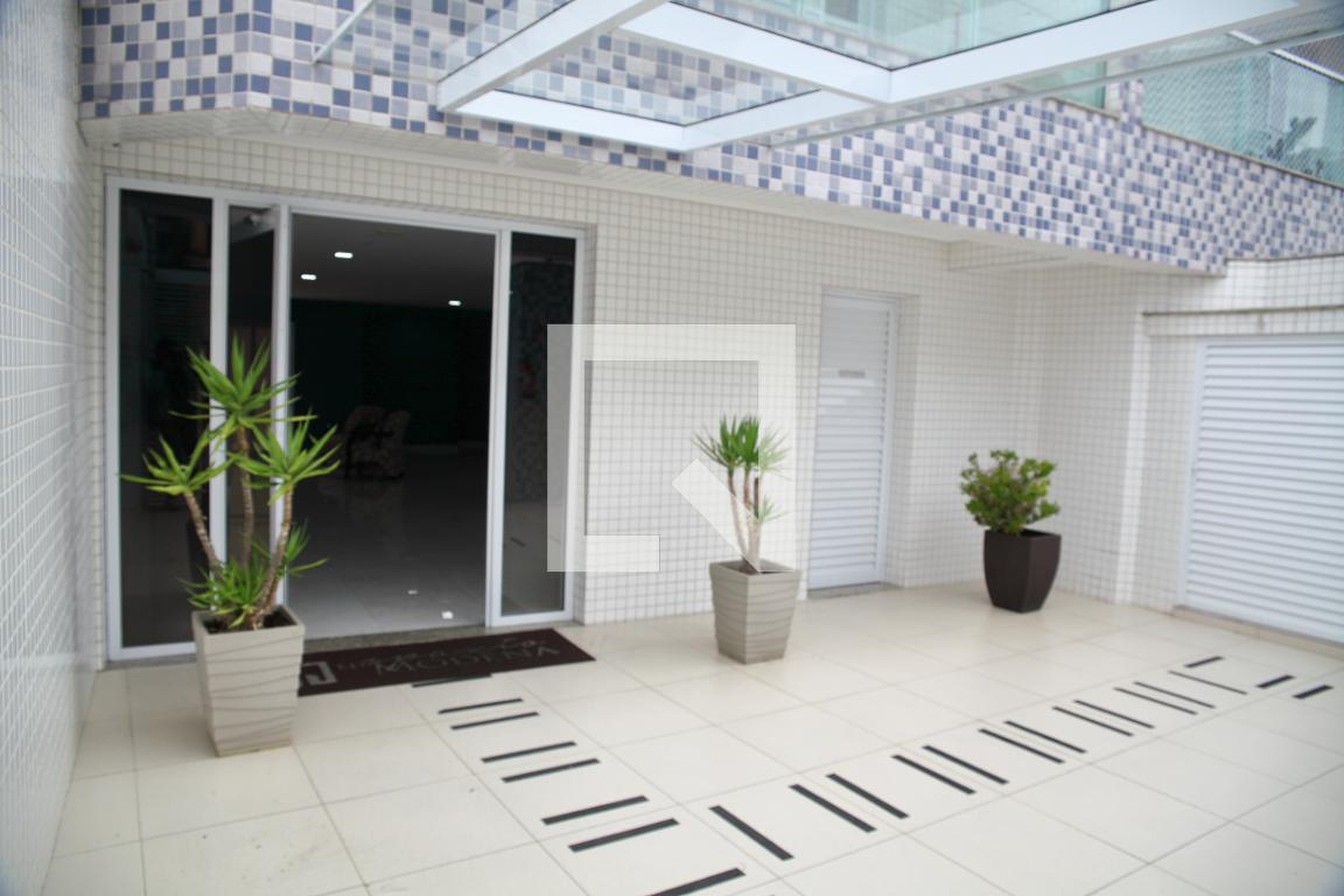 Entrada - Spazio Modena