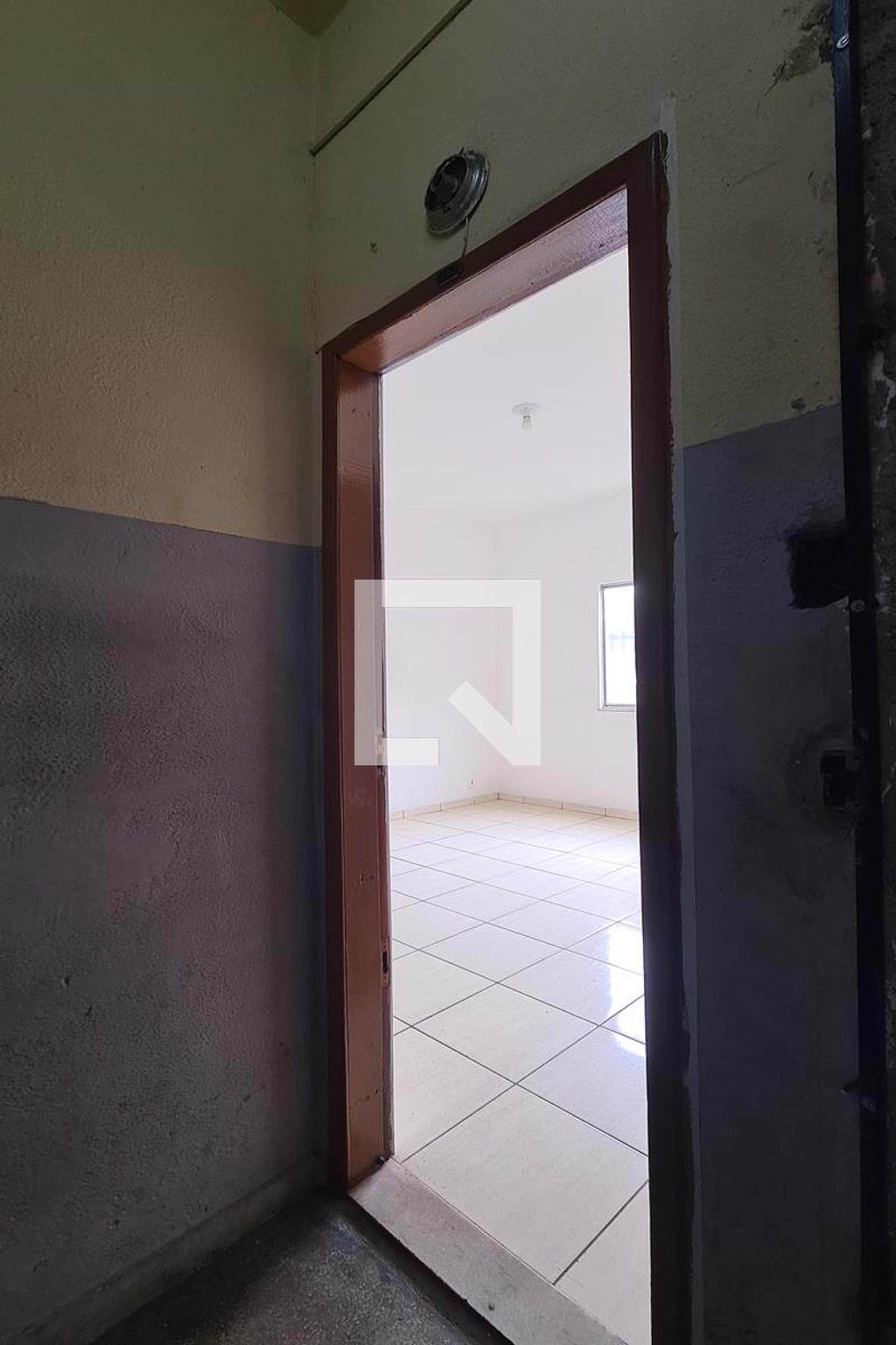 Entrada - Conjunto Ferroviario