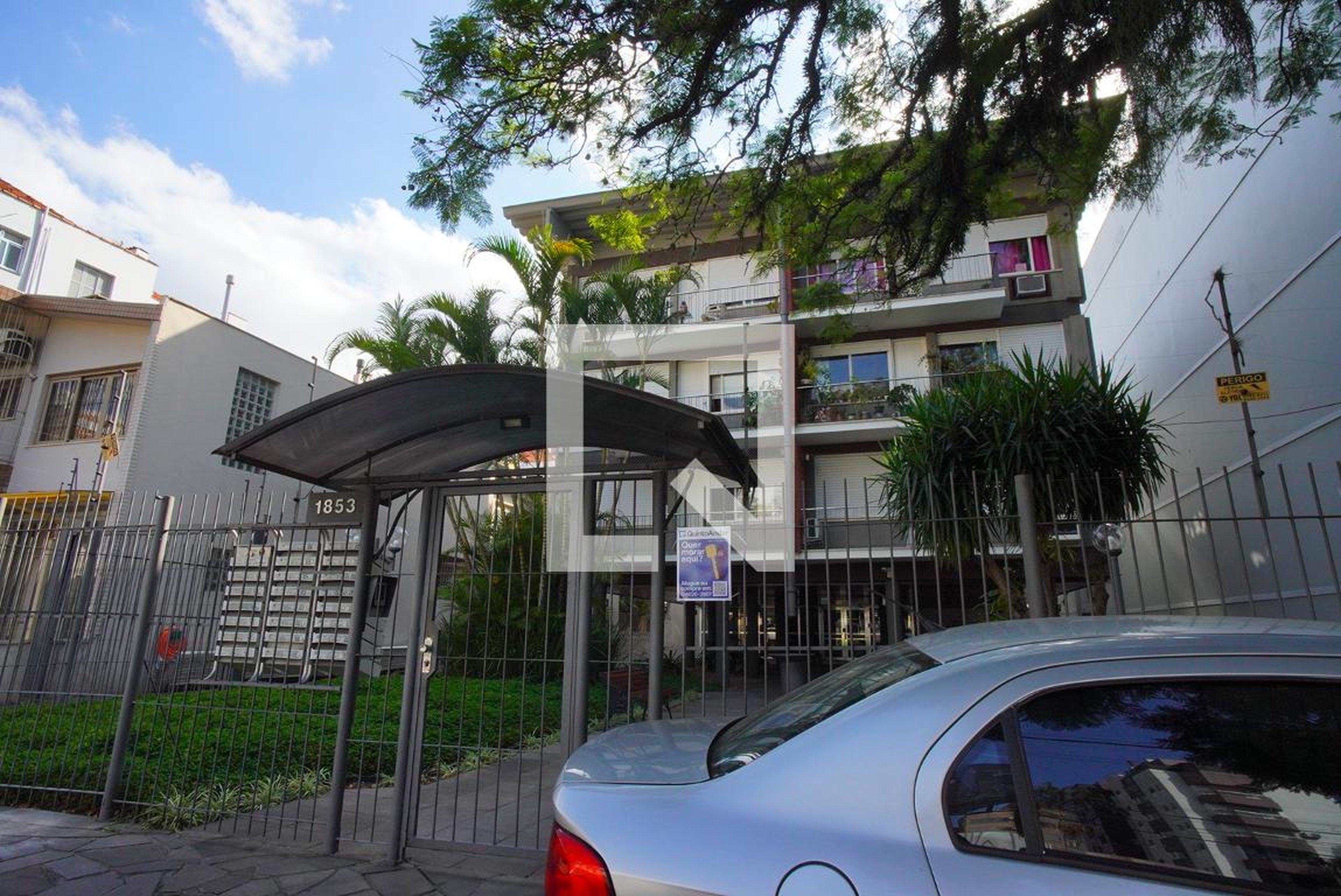 Fachada do Prédio Condomínio Thalita