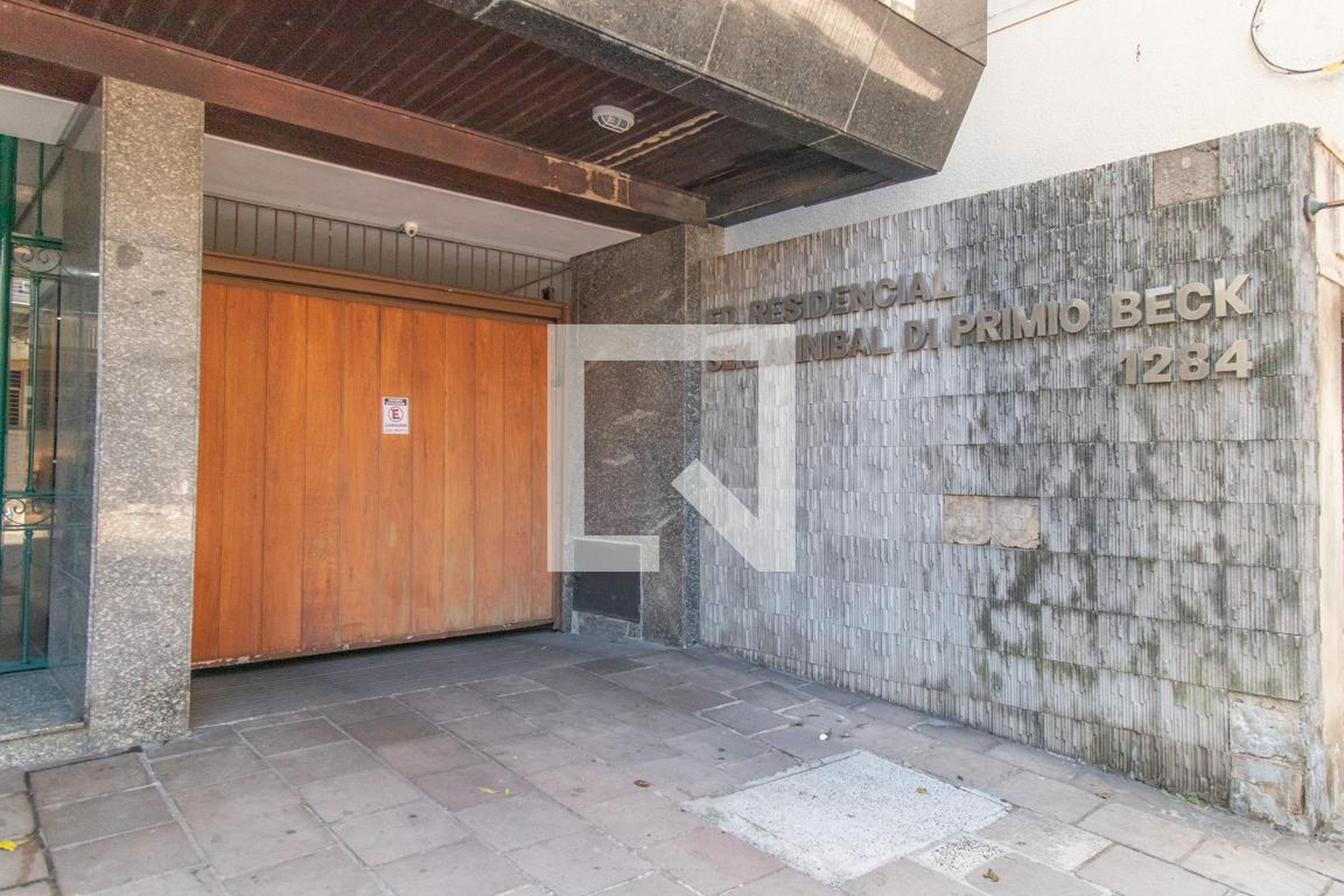 Entrada - Edifício Sennador Annibal di Primio Beck