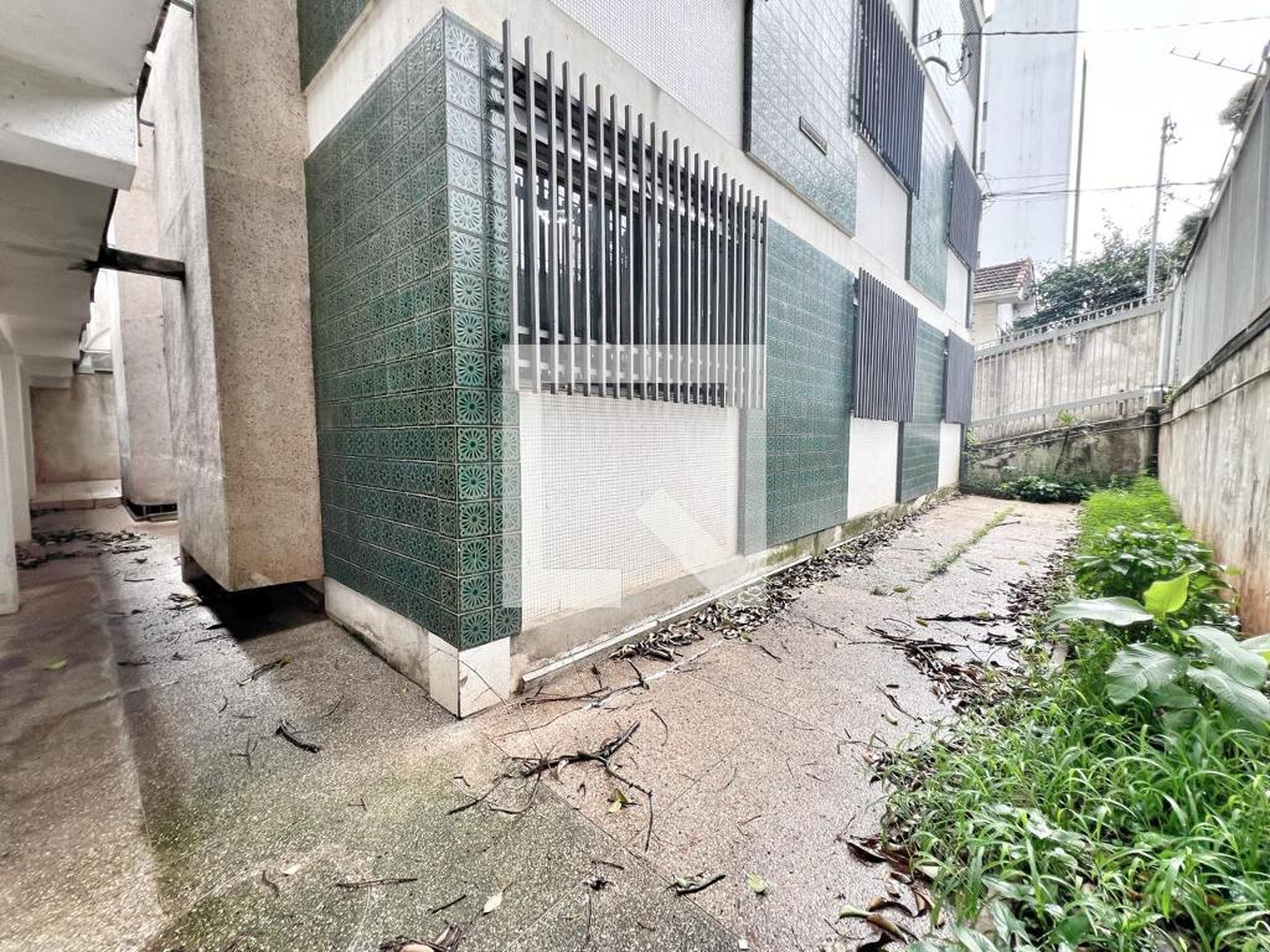 Fachada Condomínio em Rua Congonhas, 682