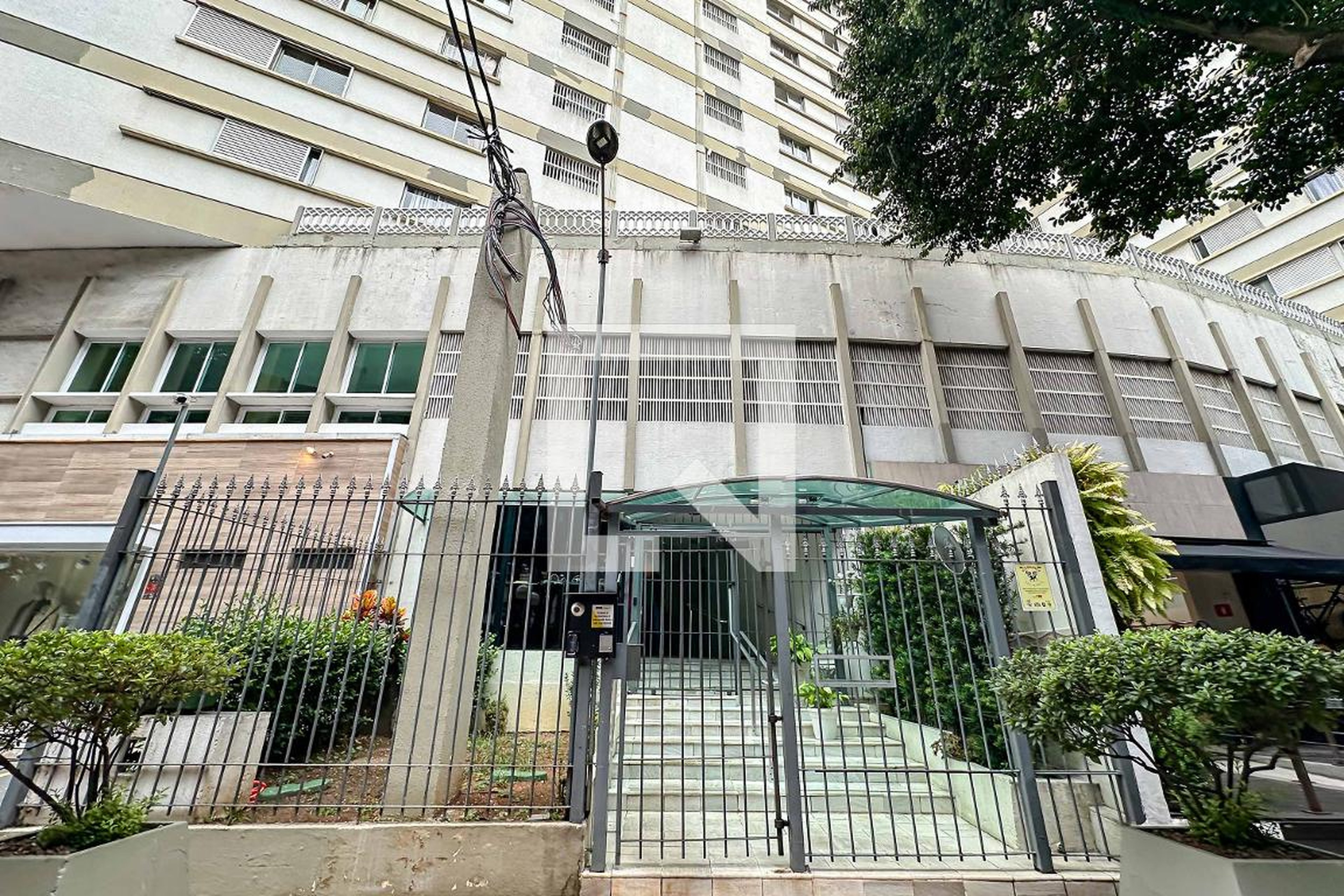 Fachada Condomínio Celina e Horminda