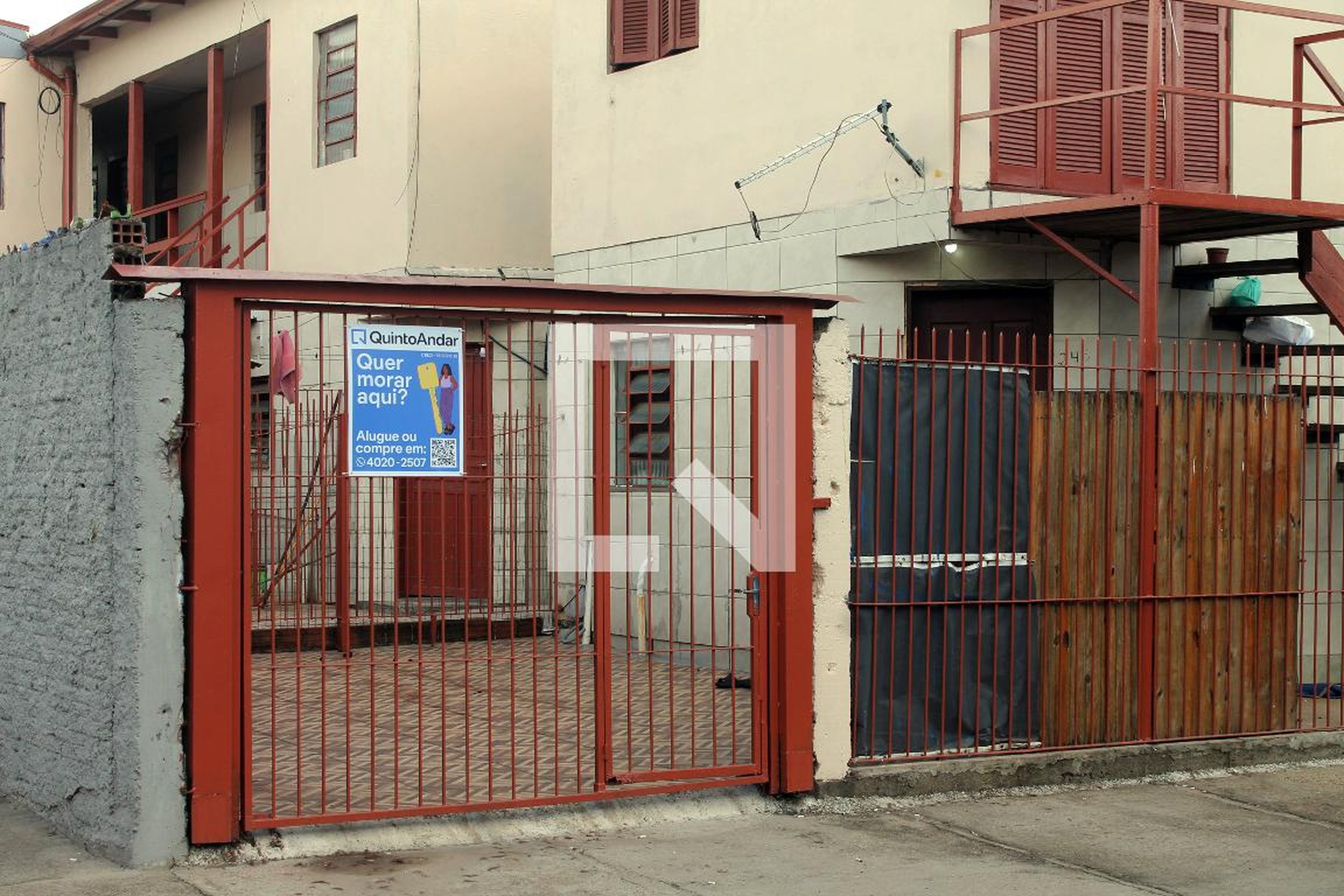 Fachada Condomínio em Rua Guaiba, 71