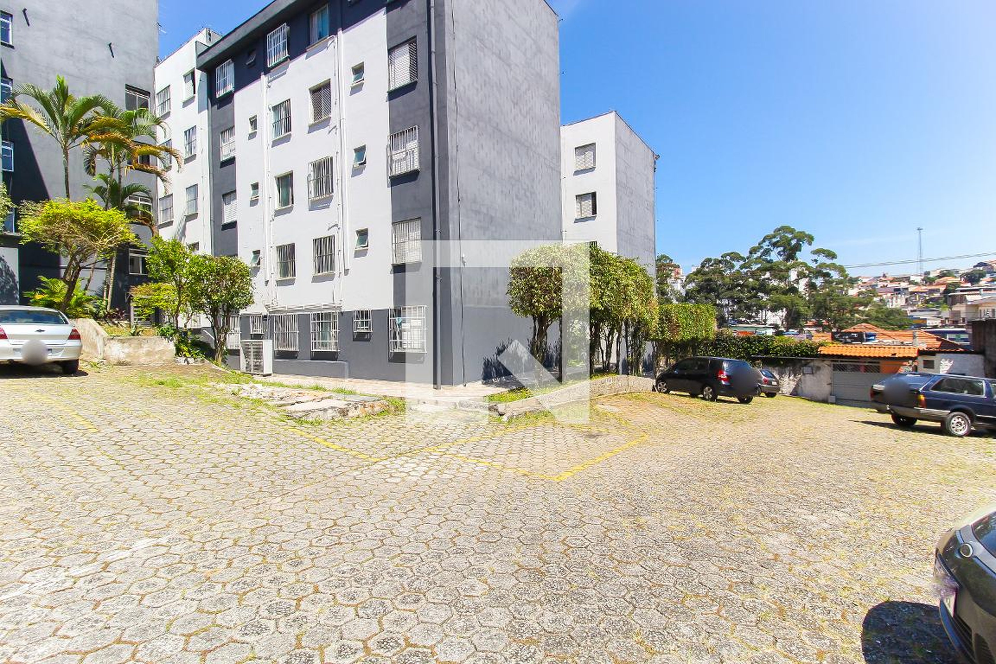 Estacionamento - Saragoça