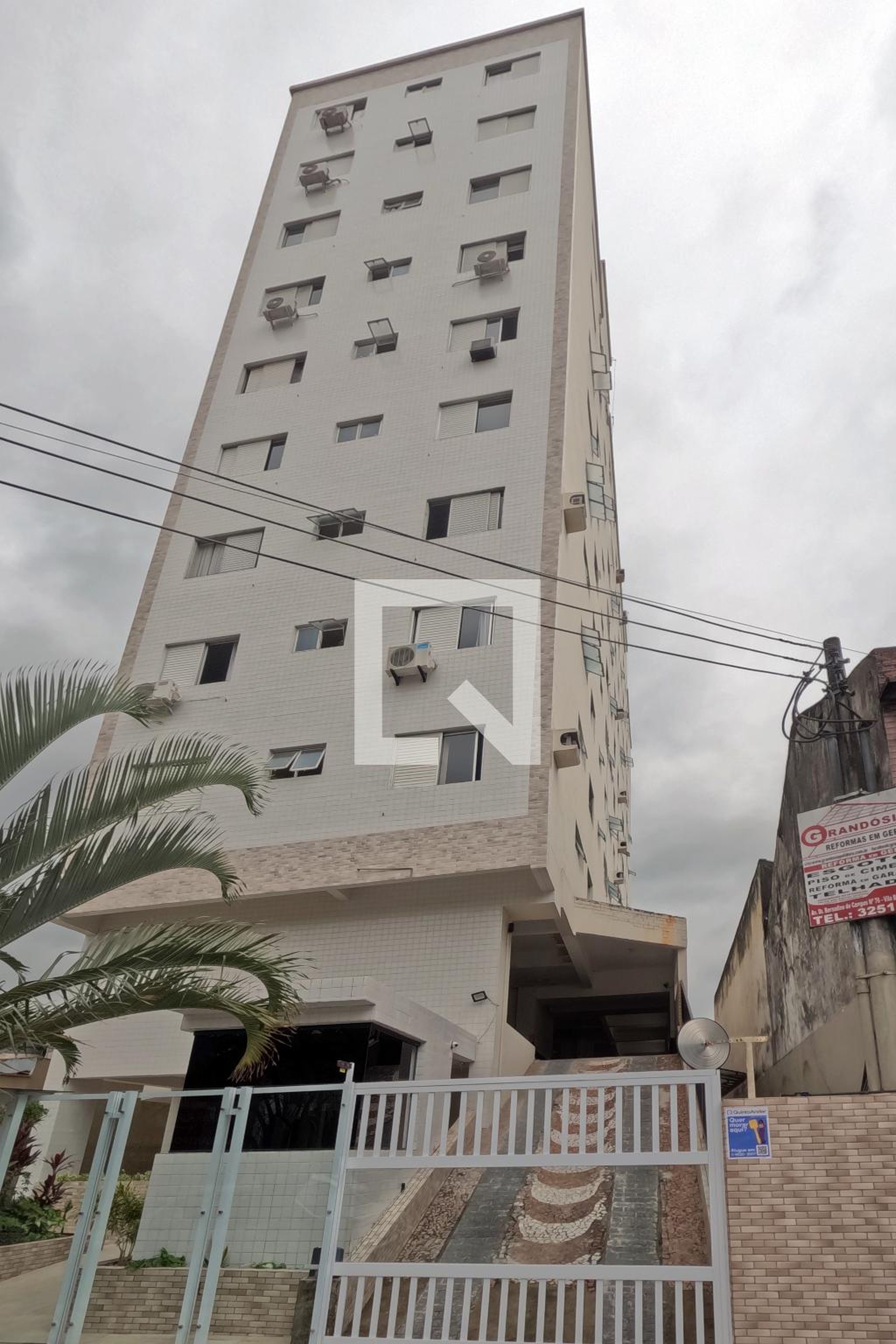 Fachada Condomínio Arpoador