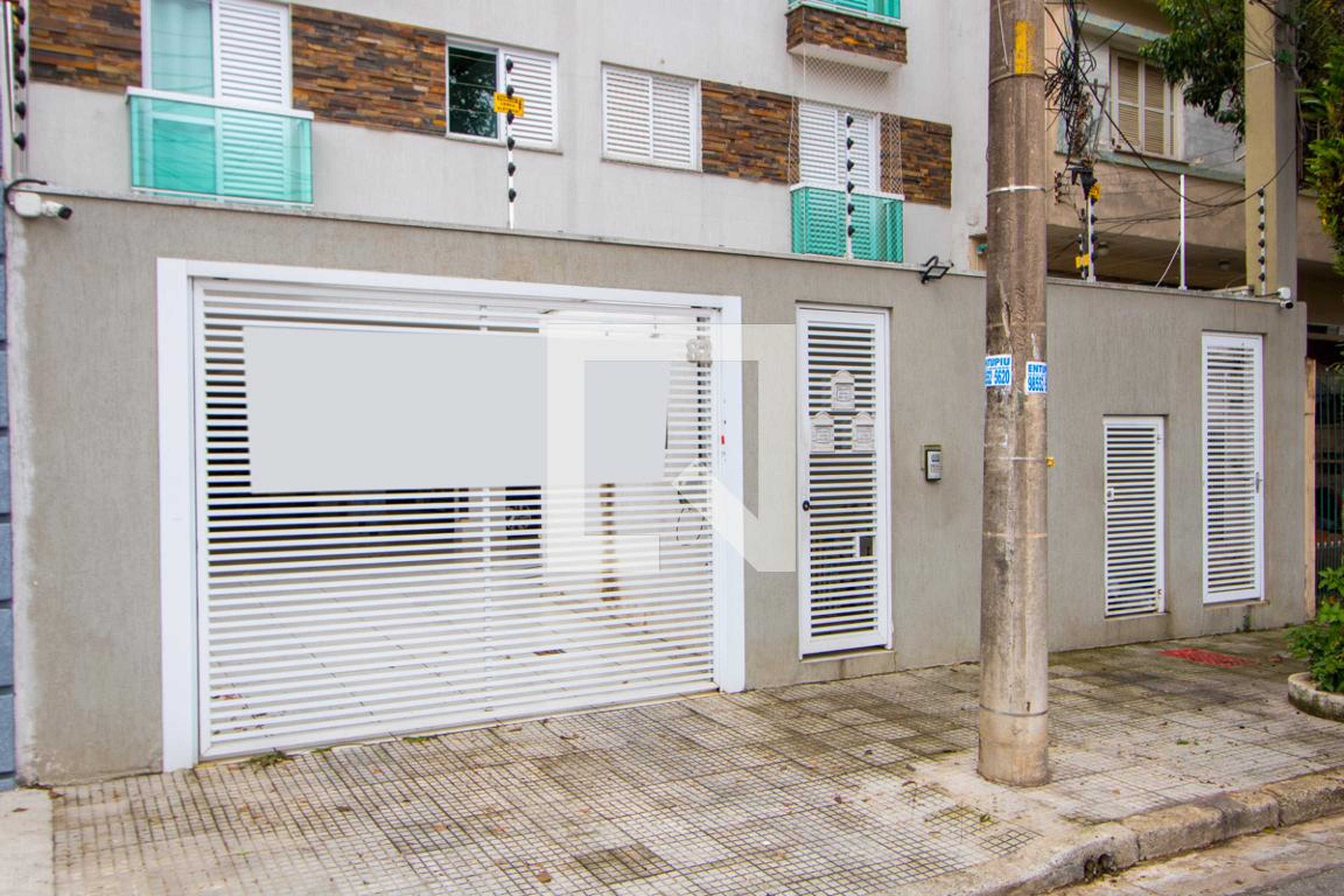 Fachada Condomínio em Rua Onze de Agosto, 82