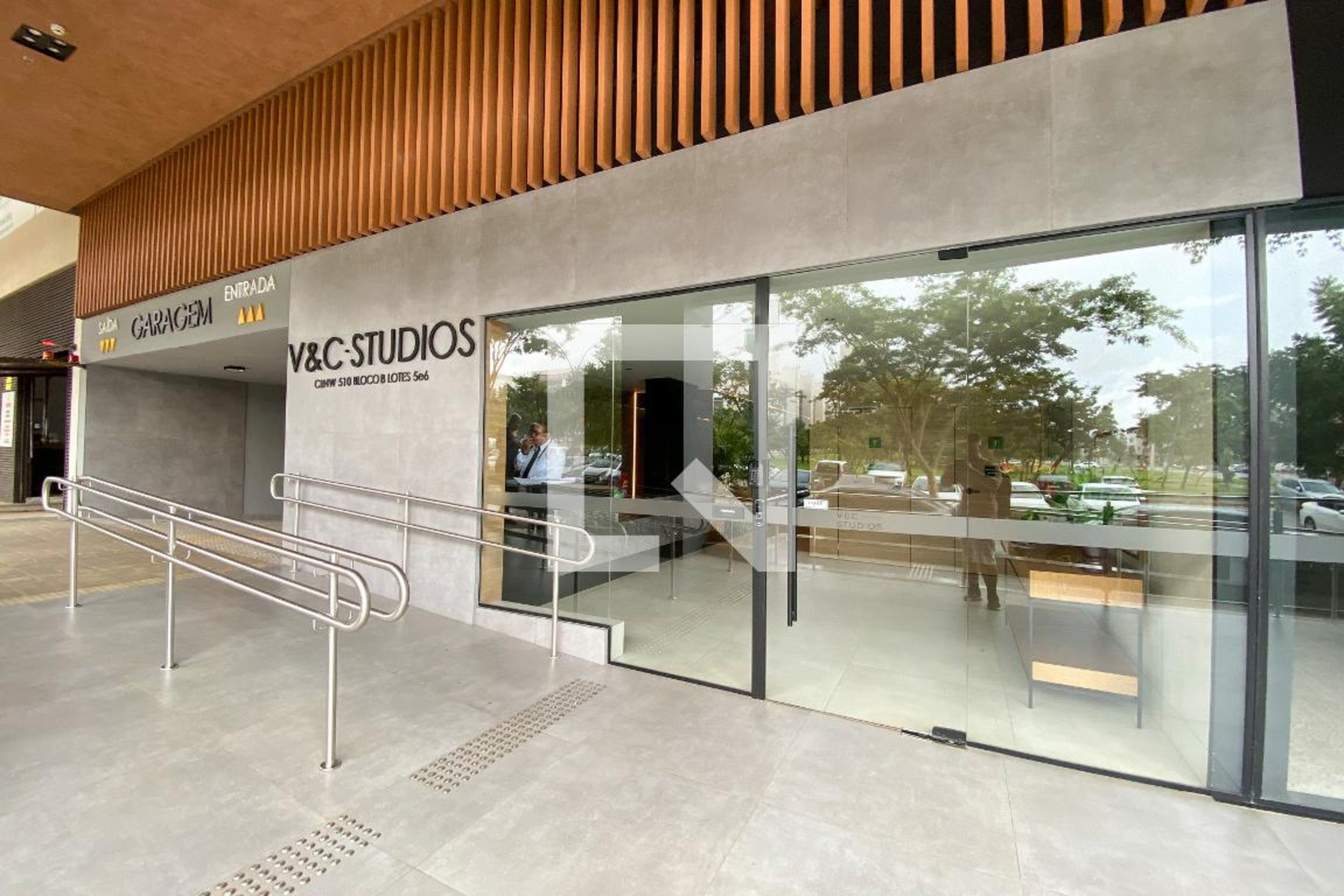 Fachada Condomínio em CRNW 510, 0