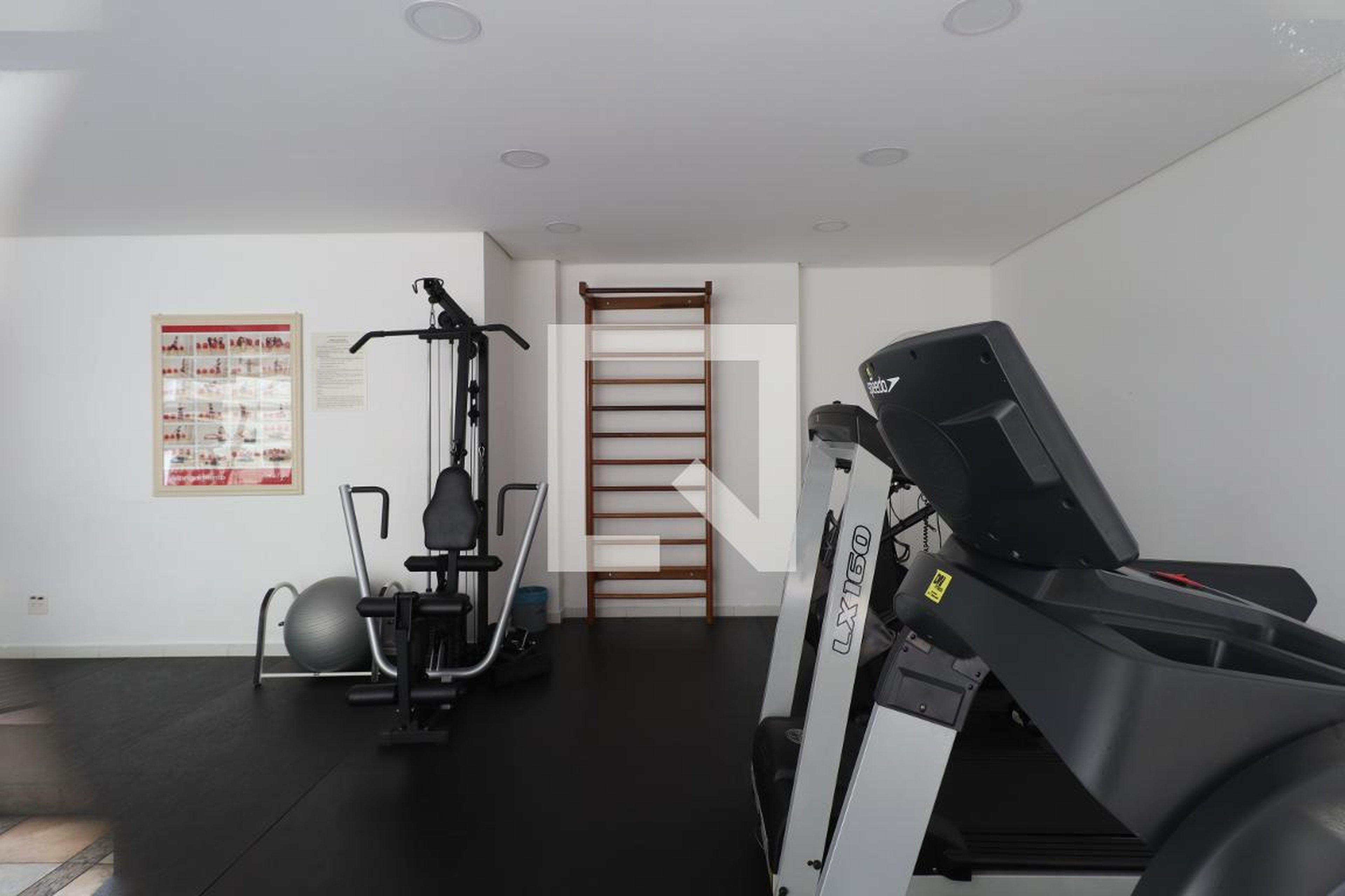 Academia - Edifício Dalga