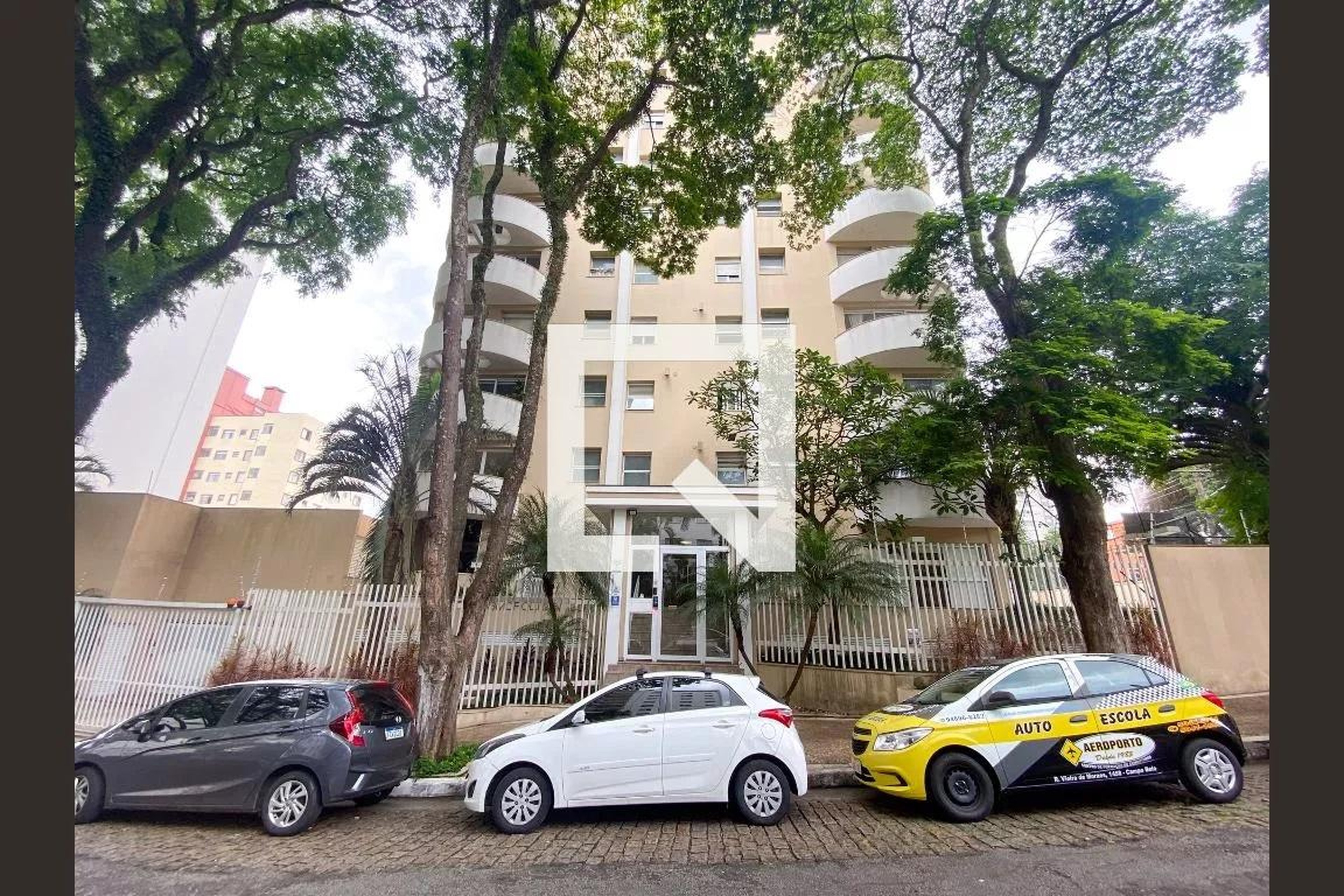 Fachada do Prédio Condomínio Cosmopolitan