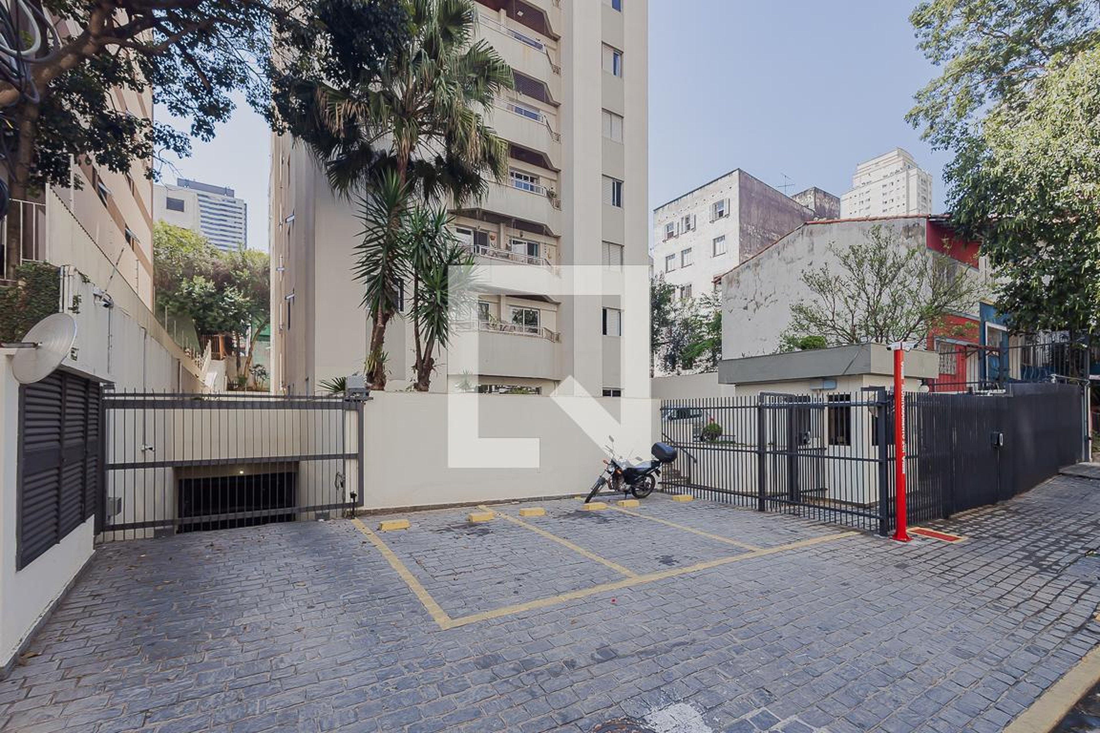 Fachada Condomínio Pérola dos Guimarães