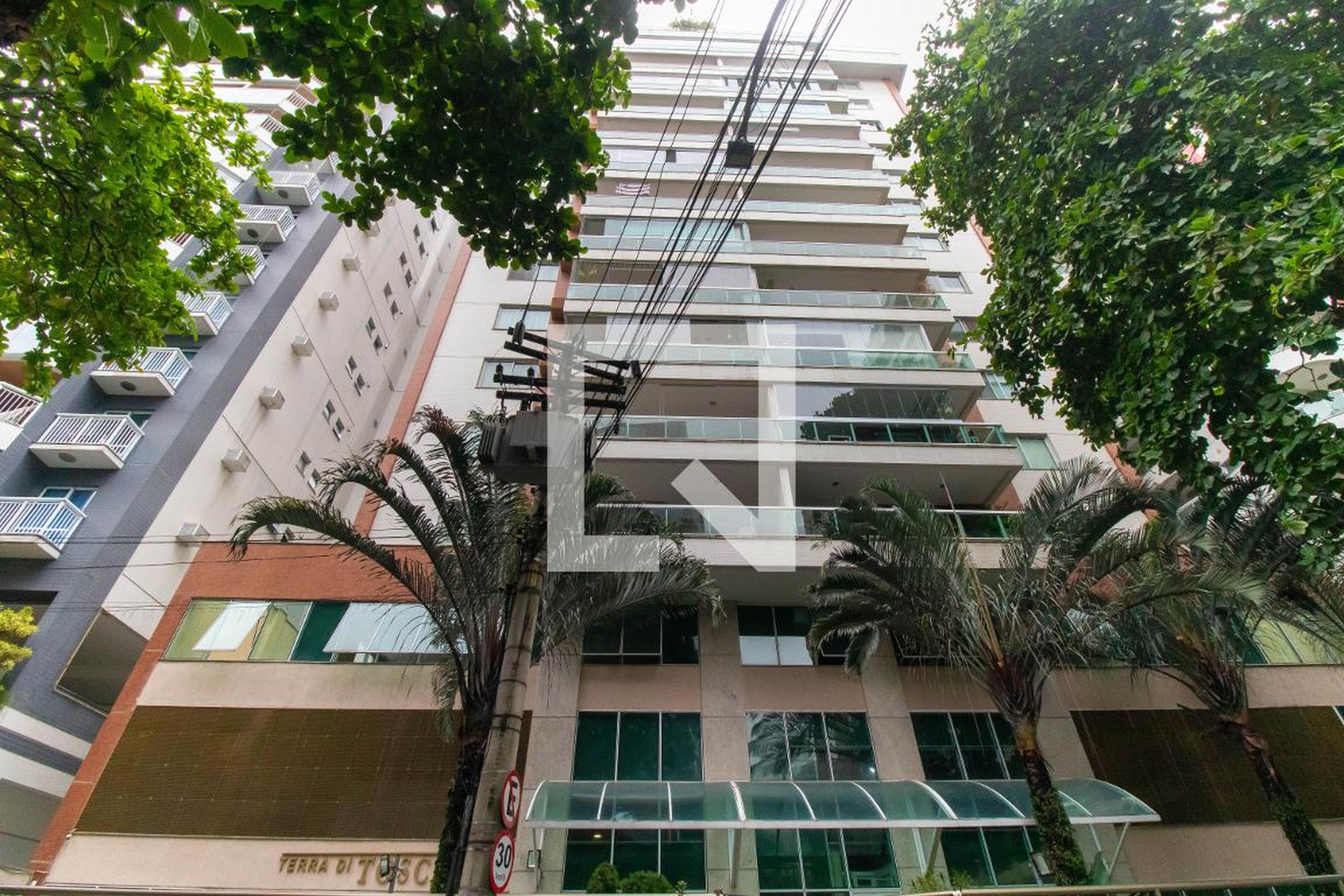 Fachada Condomínio Terra di Toscana