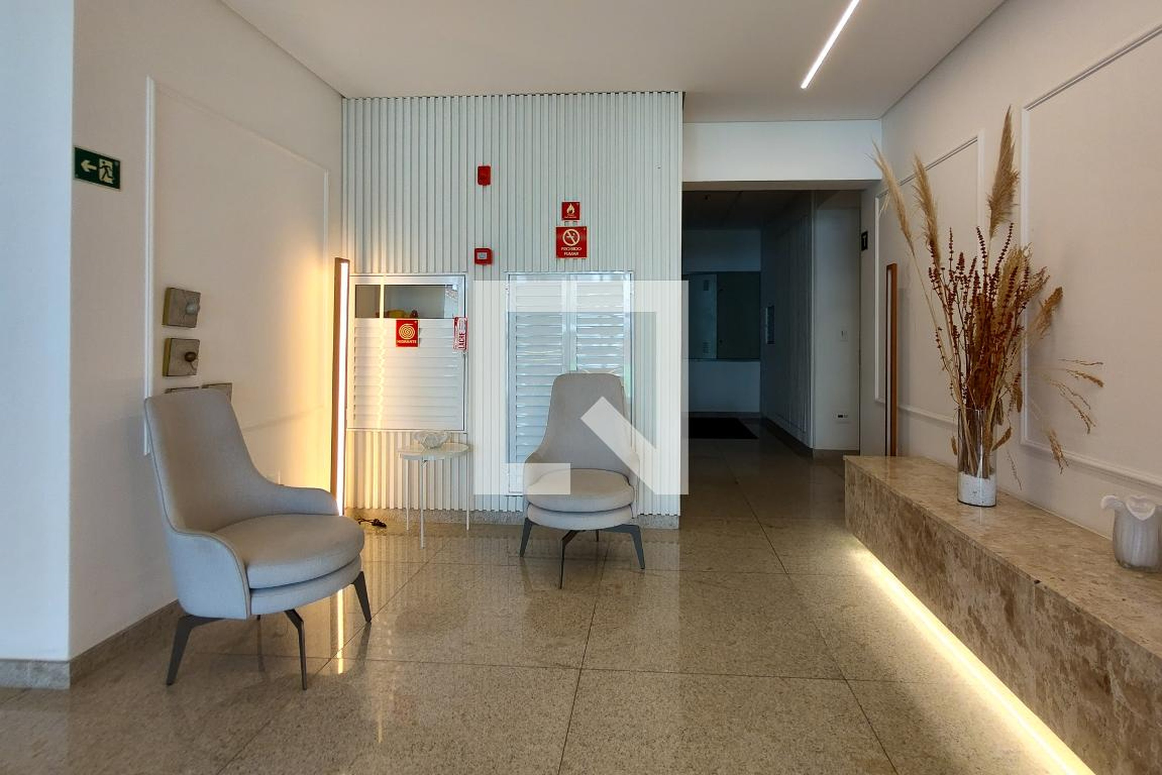 Hall de entrada - Santa Rita de Cássia II