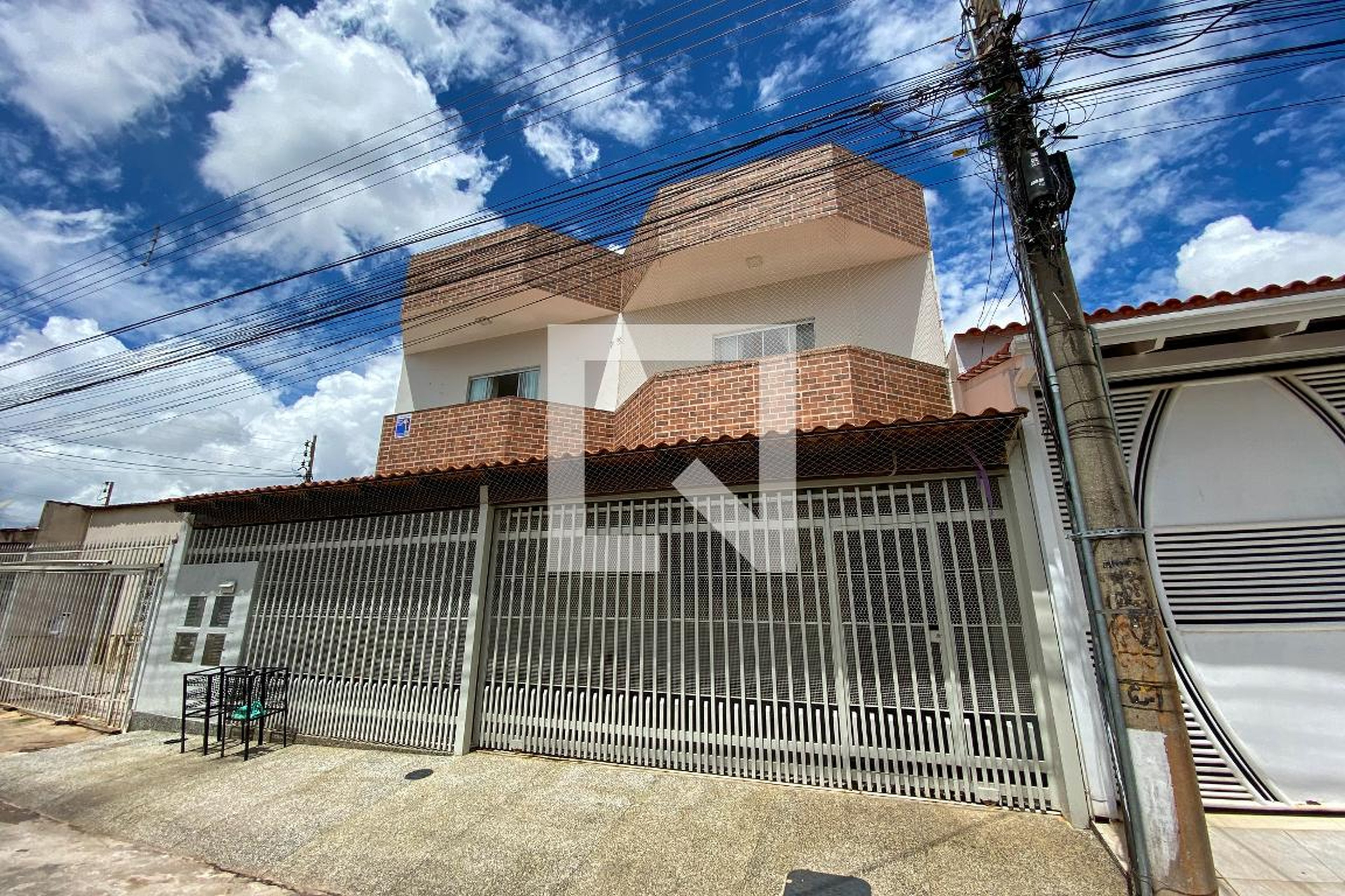Fachada Condomínio em Quadra Qe 4 Conjunto F, 75