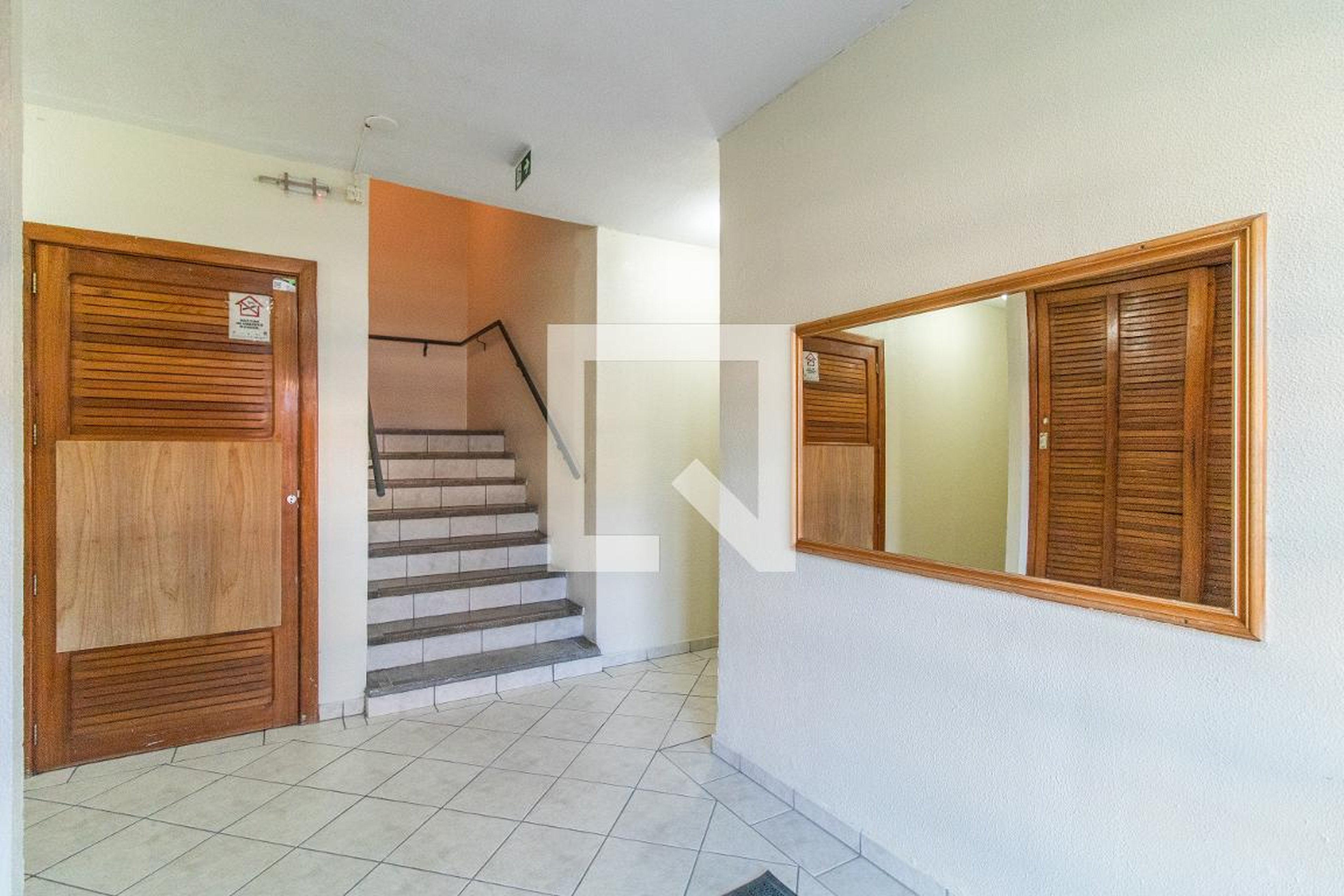 Hall de entrada - Conjunto Residencial Pinheiros