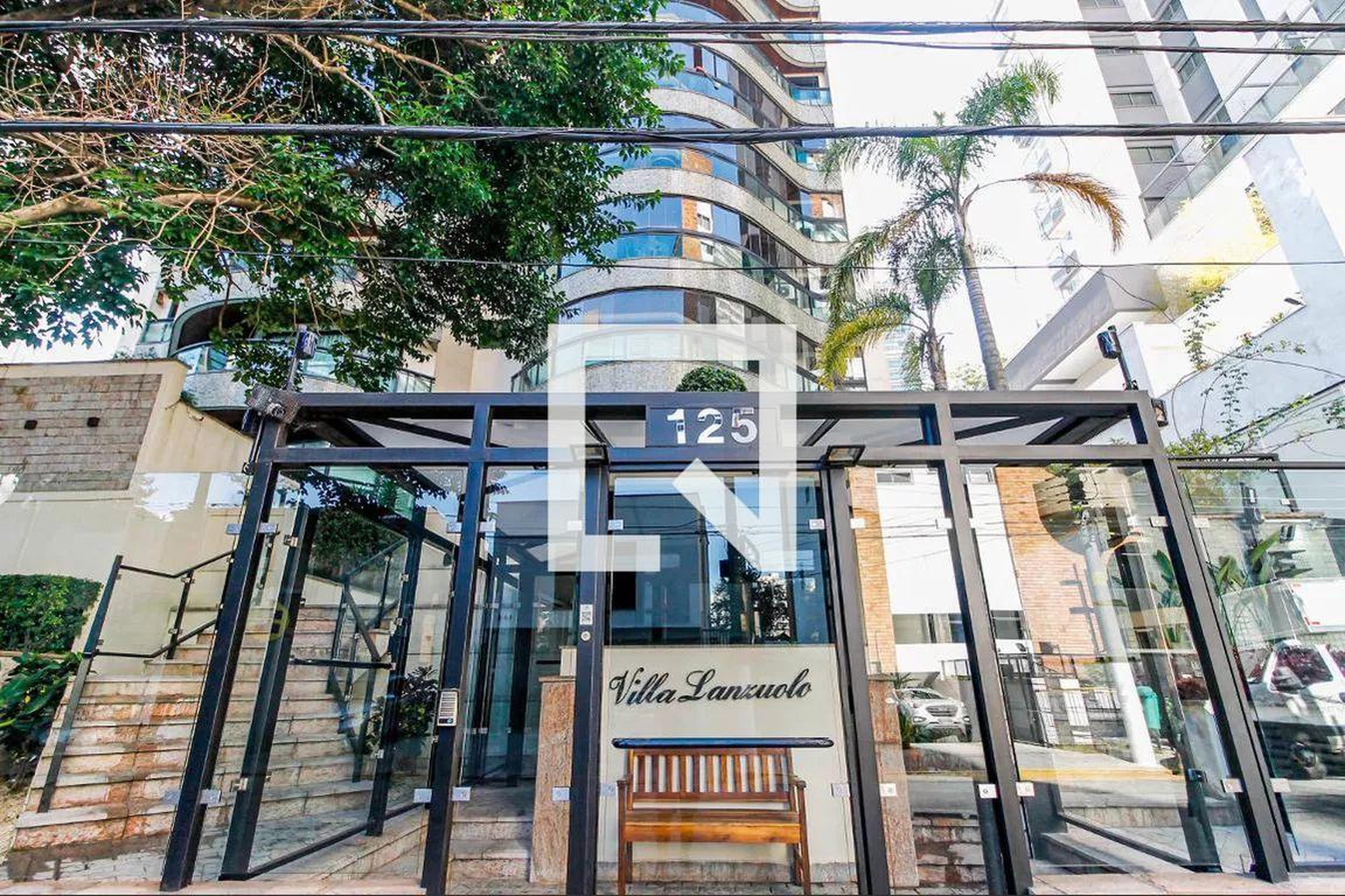 Fachada Condomínio Vila Lanzuolo