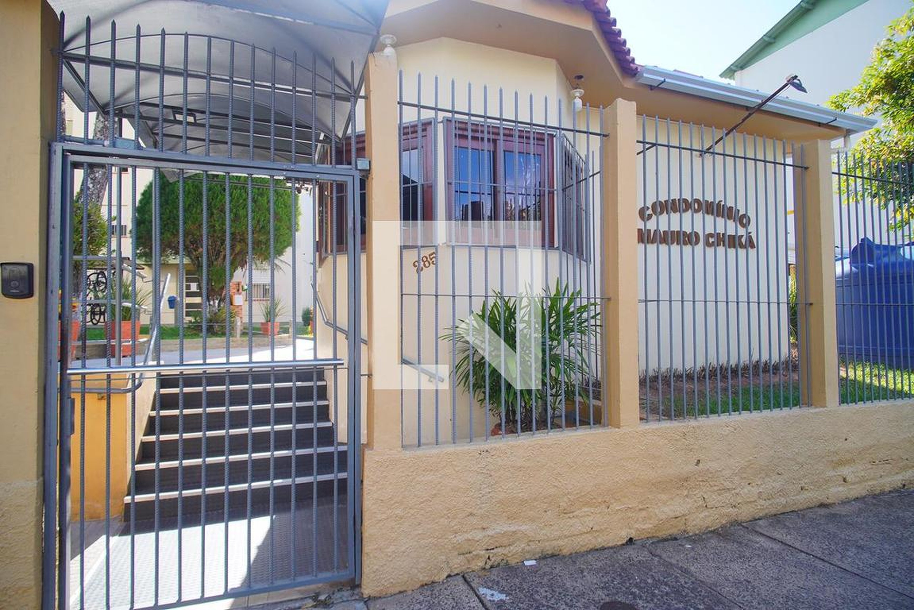 Fachada Condomínio em Rua João Nunes da Silva, 320