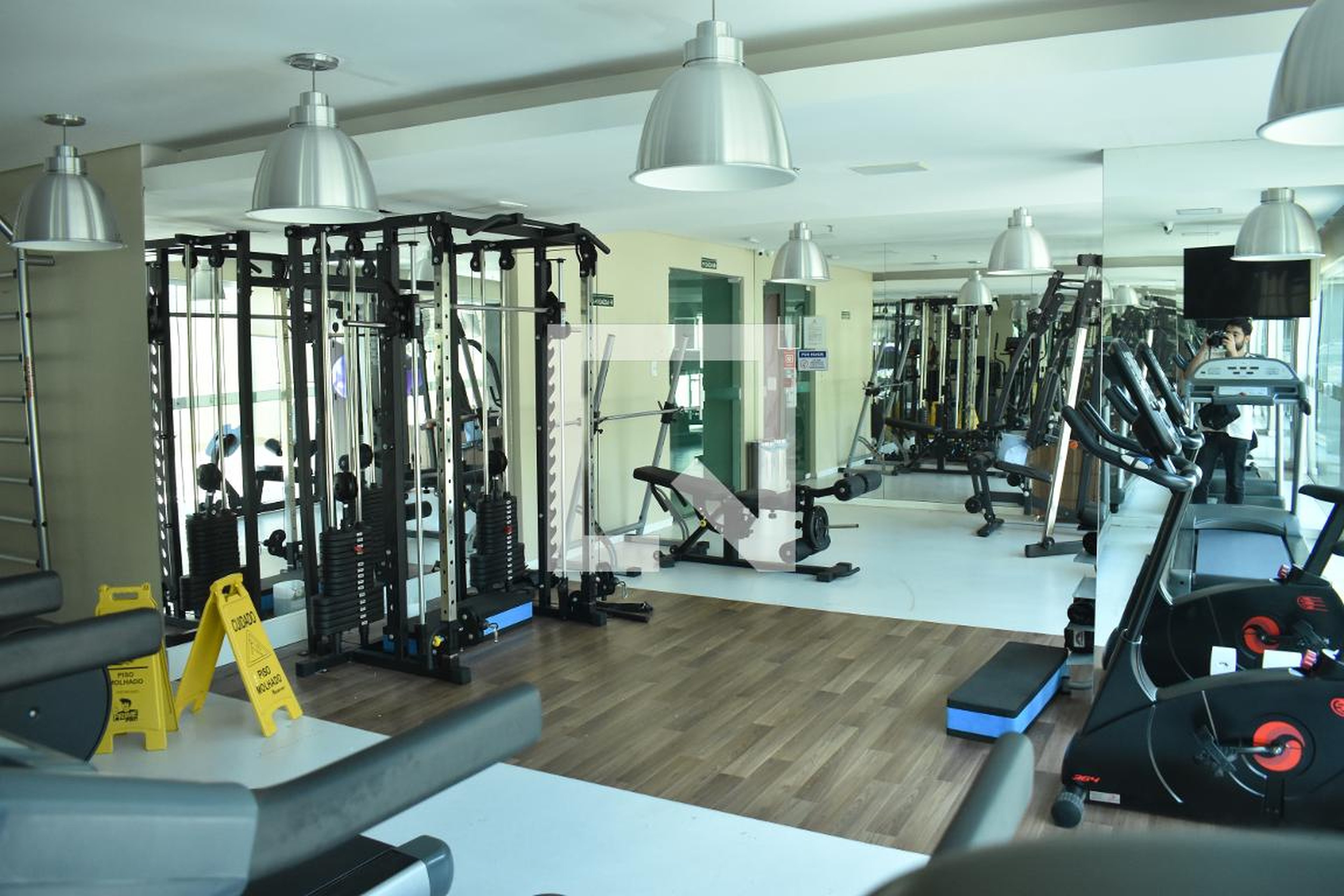 Academia - Park Style