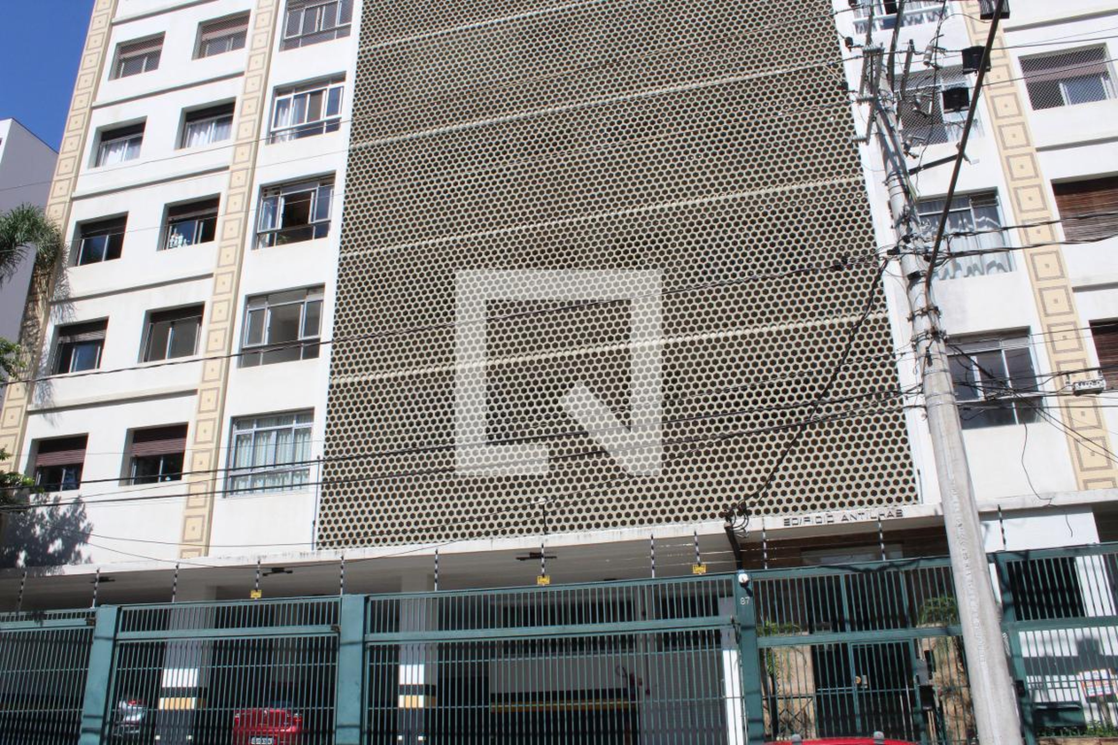 Fachada do Prédio Condomínio Antilhas