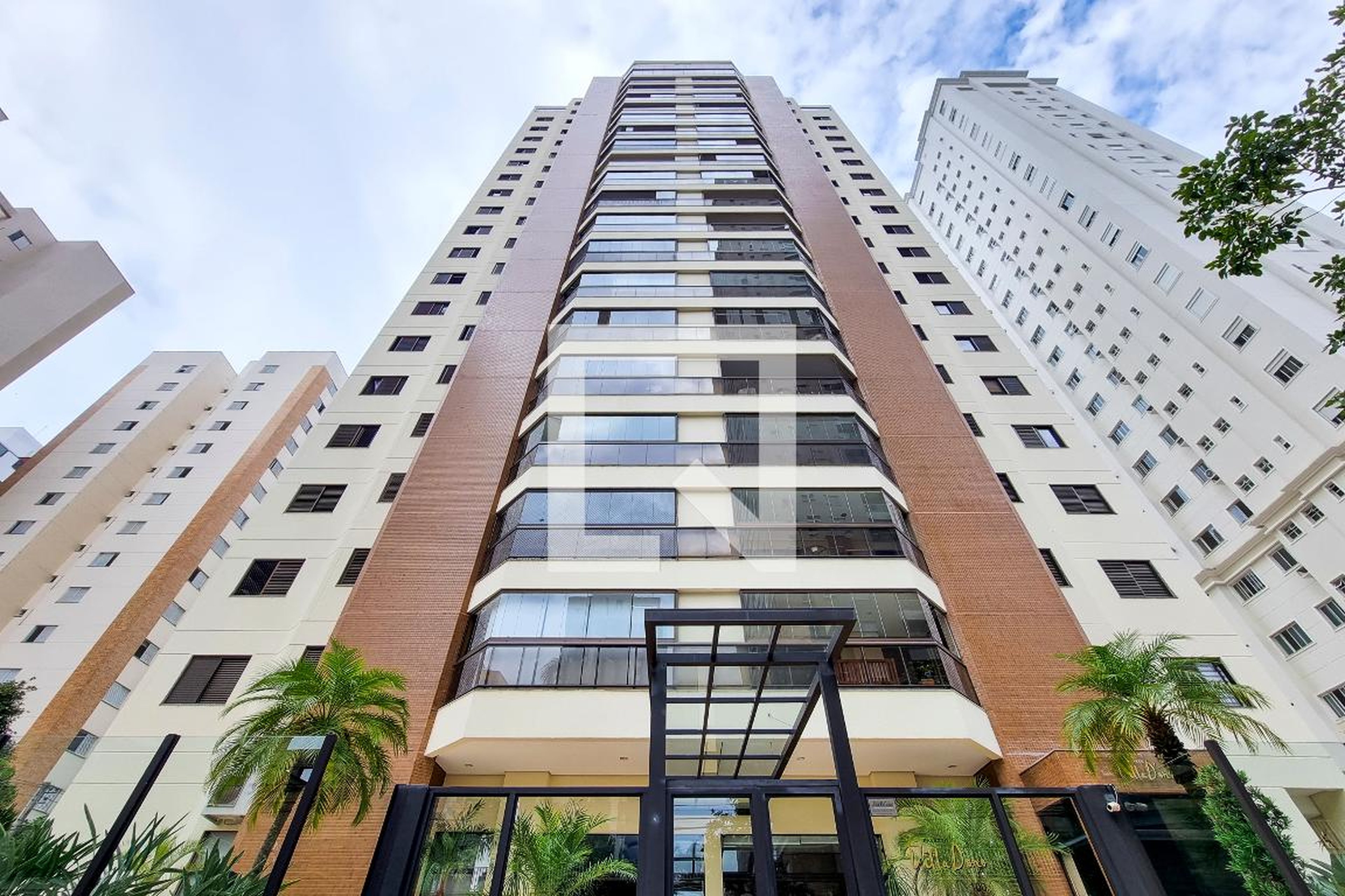 Fachada Condomínio Palazzo Villa D Oro