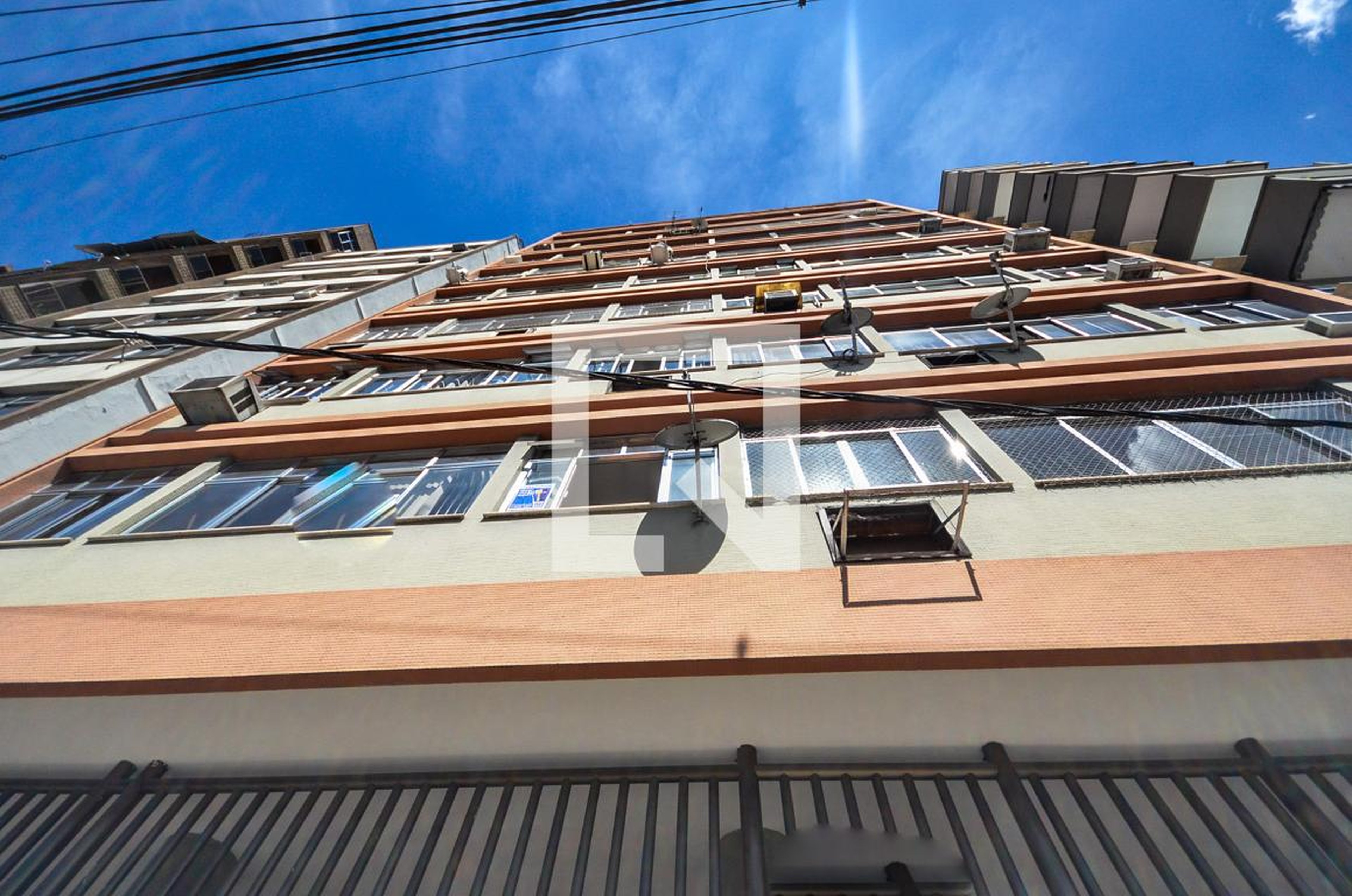 Fachada Condomínio Alberto Silvares