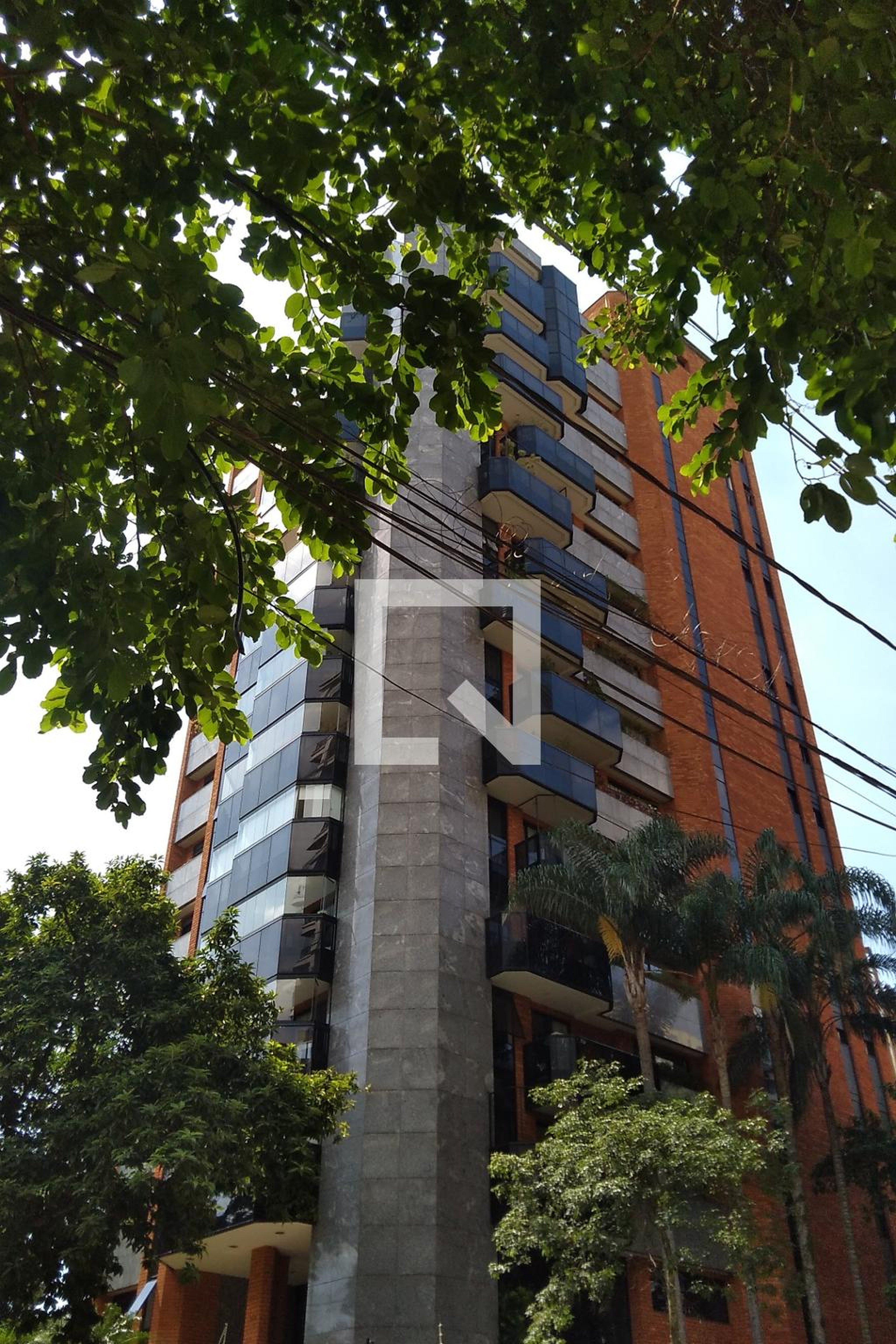 Fachada Condomínio L Hermitage