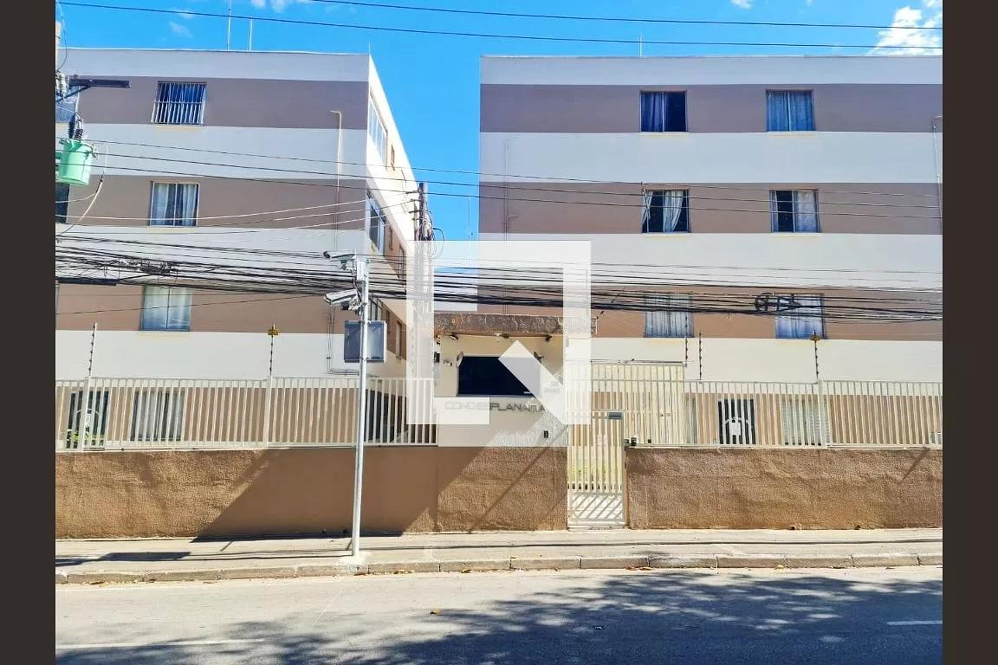 Fachada do Prédio Condomínio ominium Esplanada