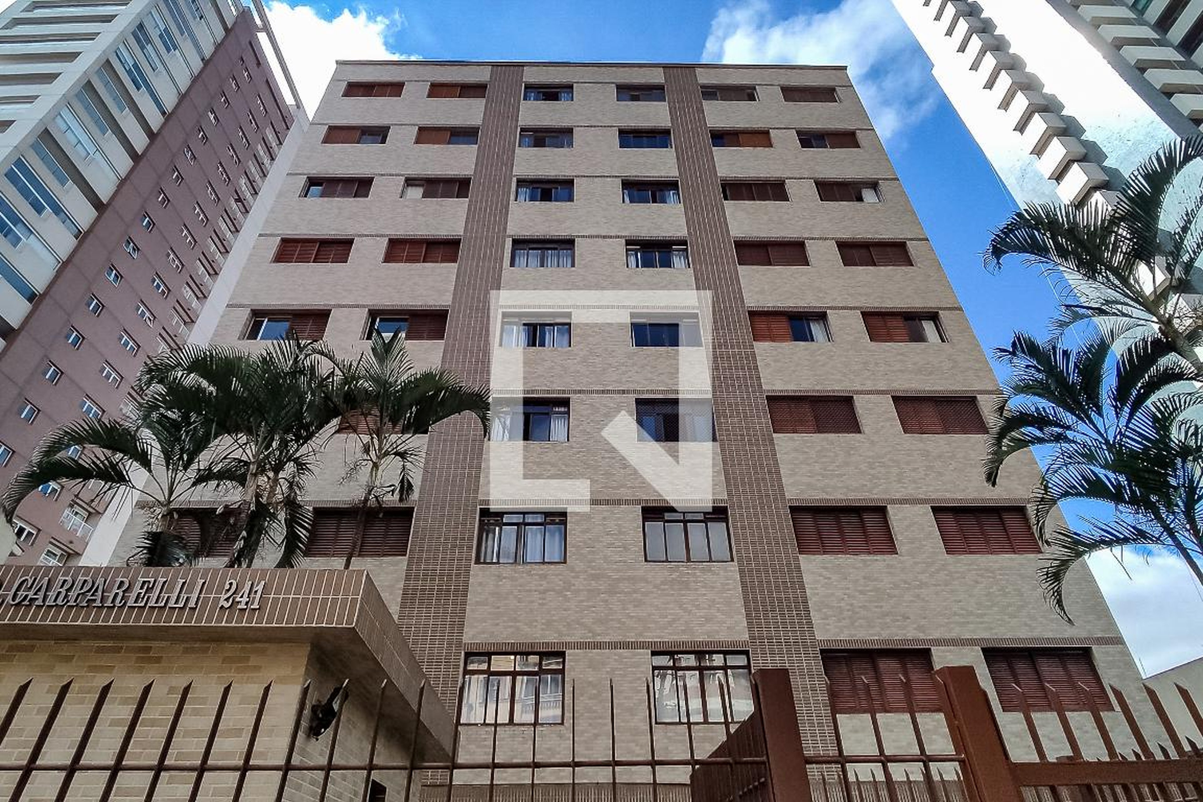 Fachada Condomínio Carparelli