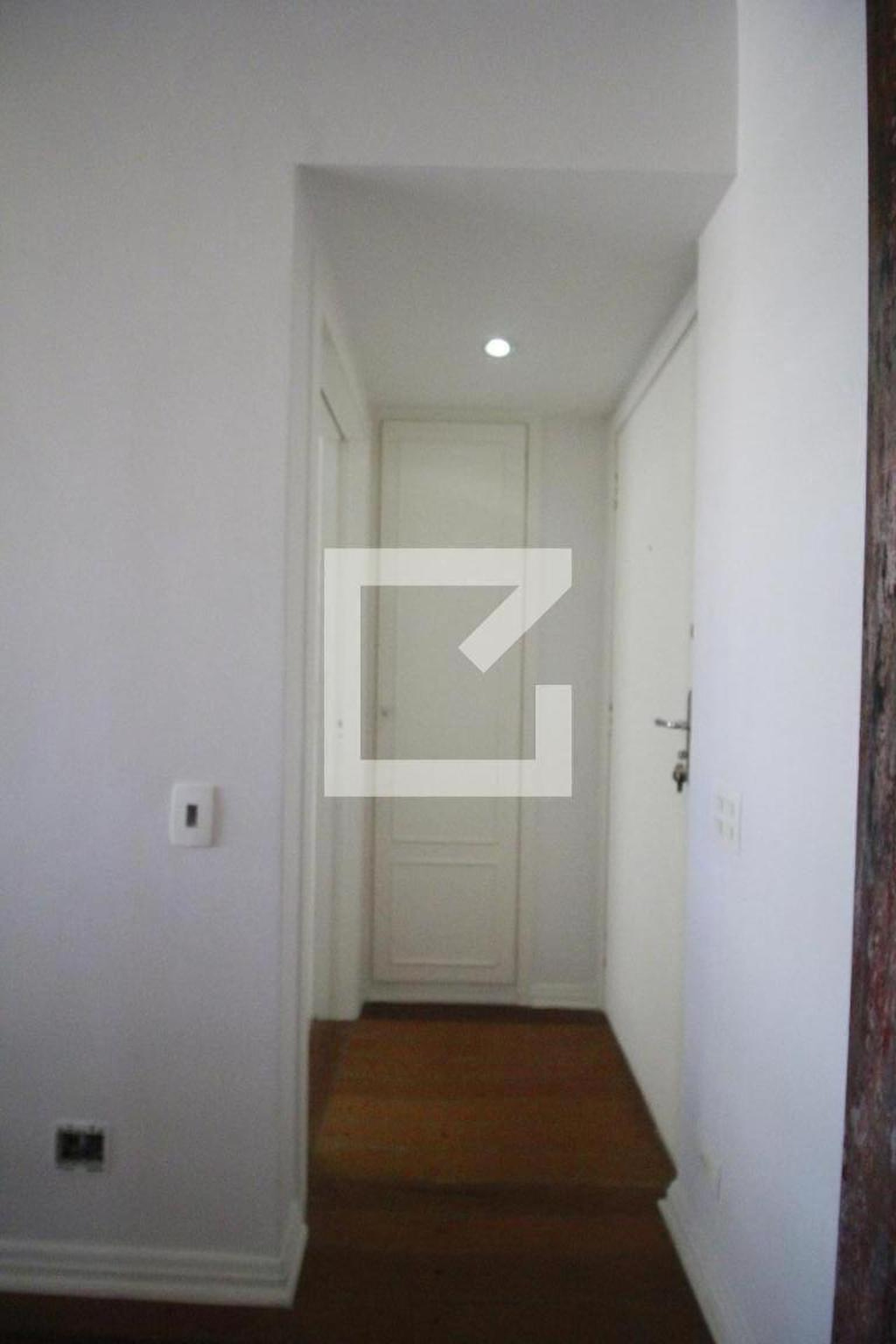 Entrada - Edificio Miami Queen