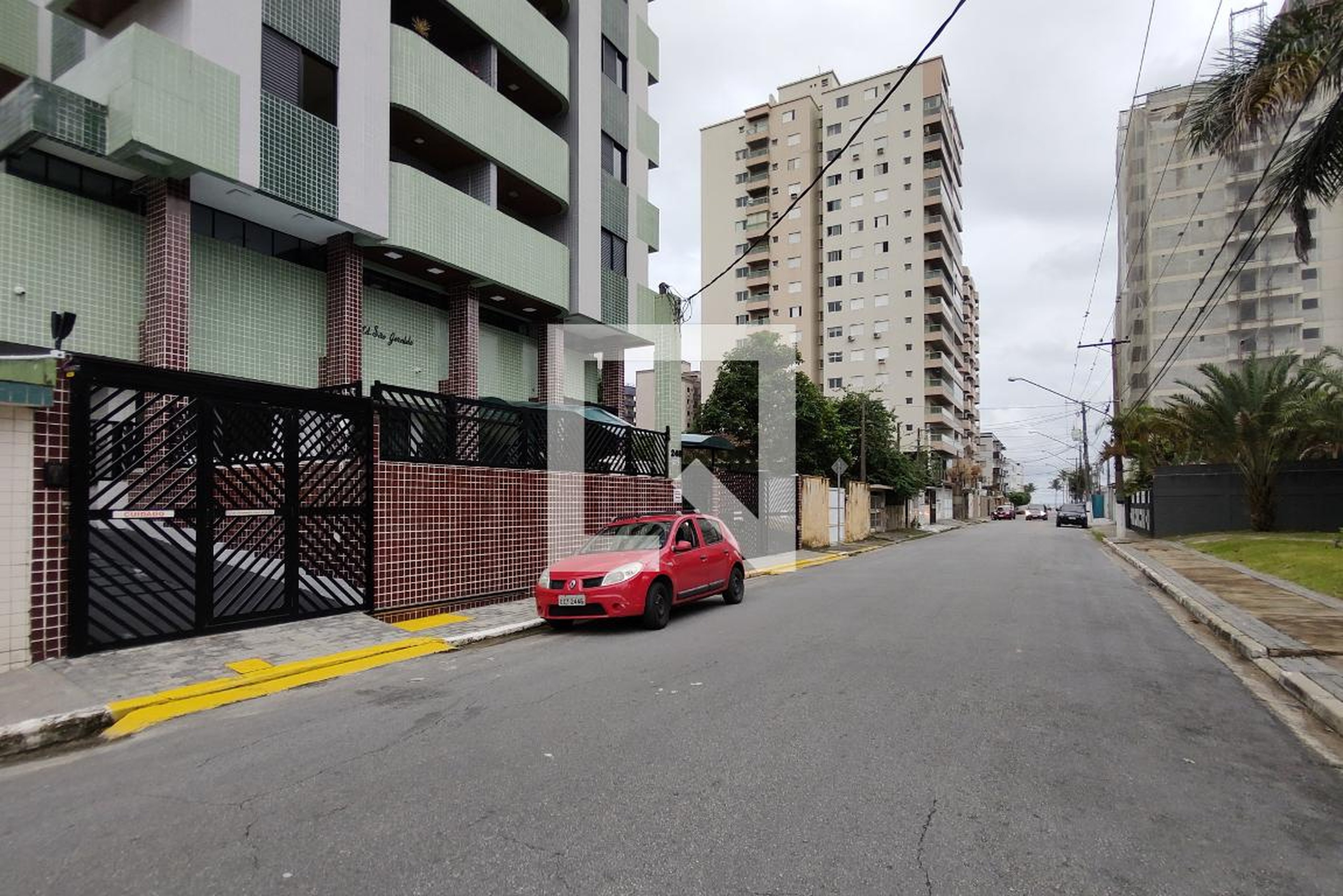 Fachada do Prédio Condomínio em Rua Potiguares, 256