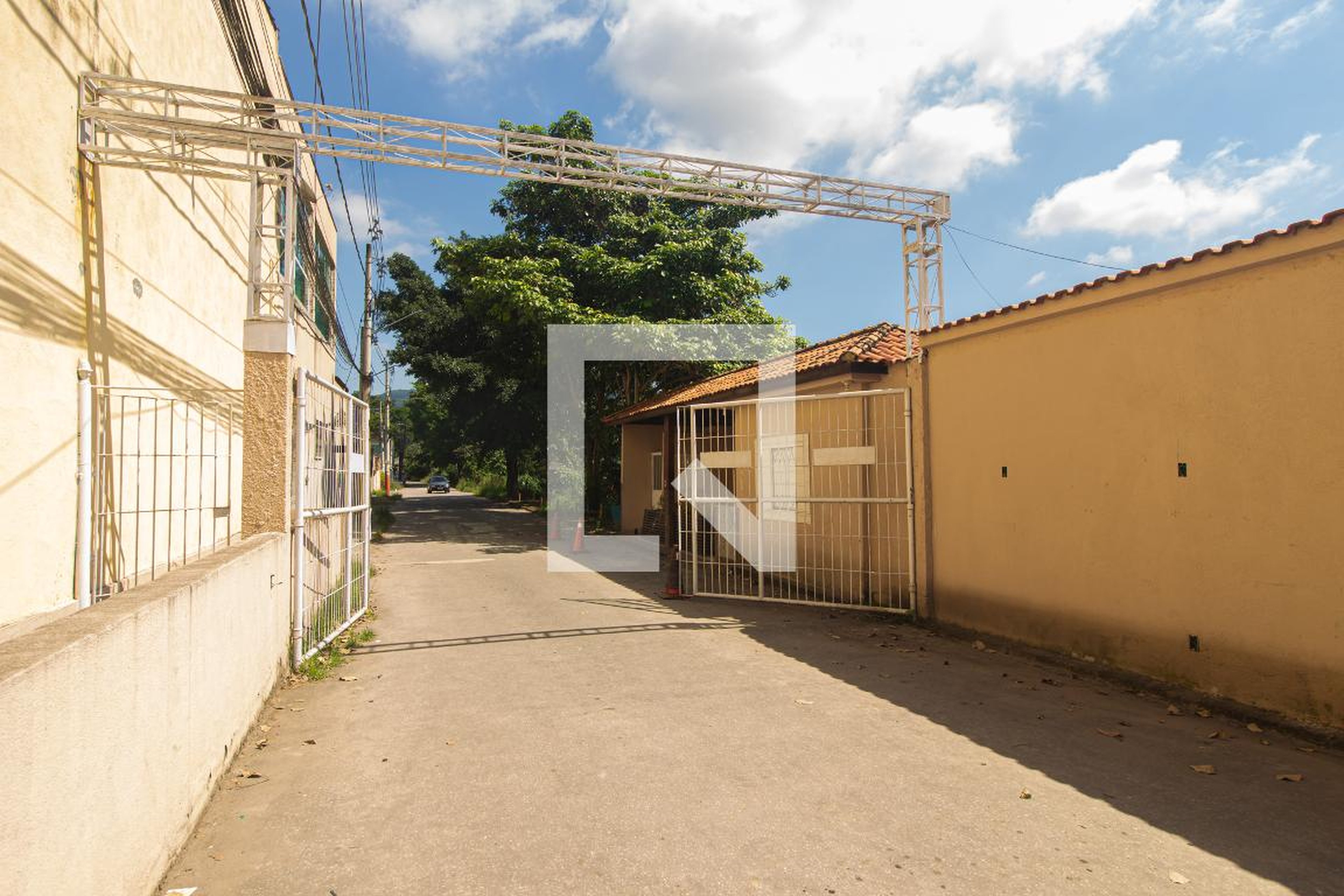 Fachada do condomínio Condomínio Recanto do Tingui