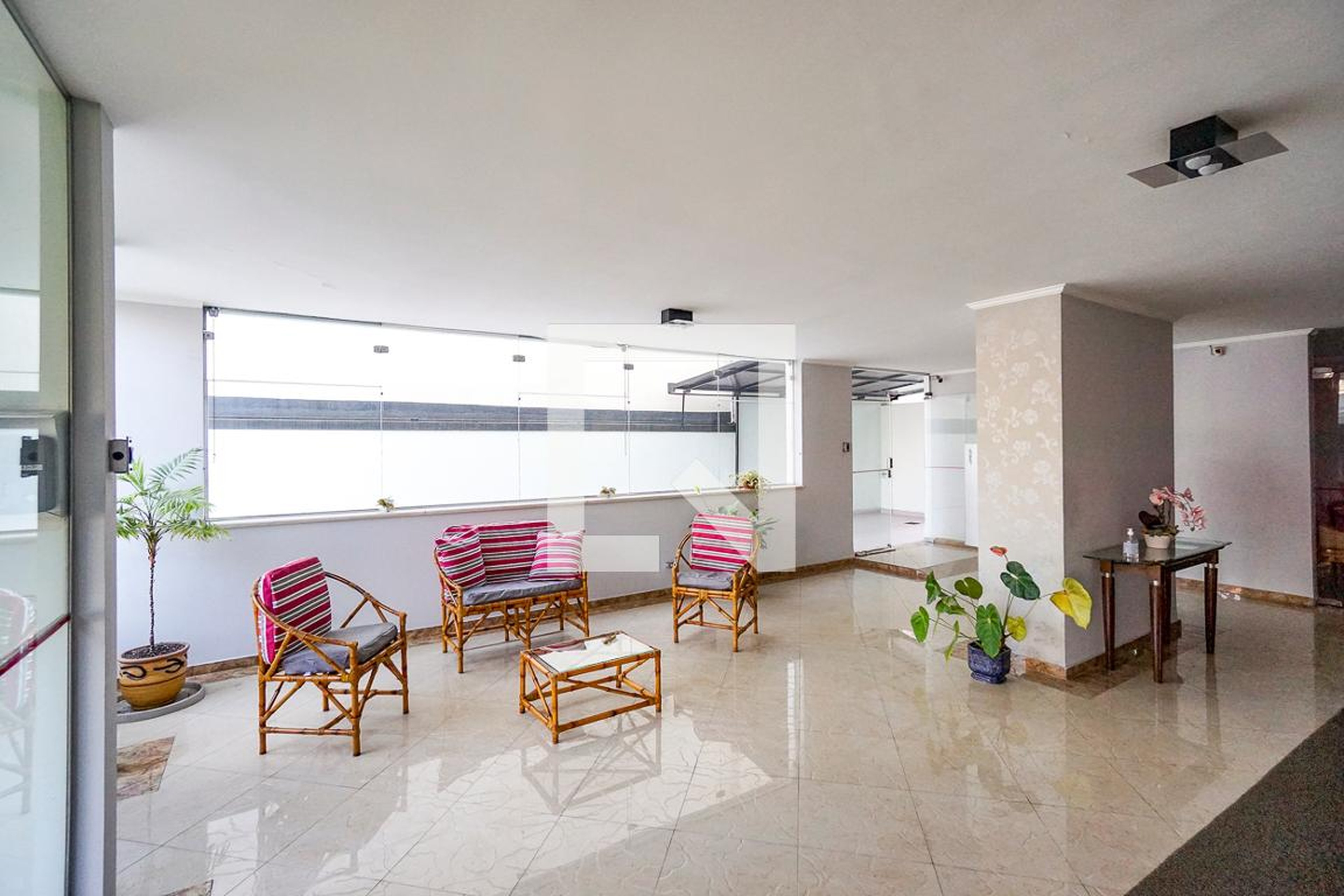 Hall social - Edifício Silvia Maria