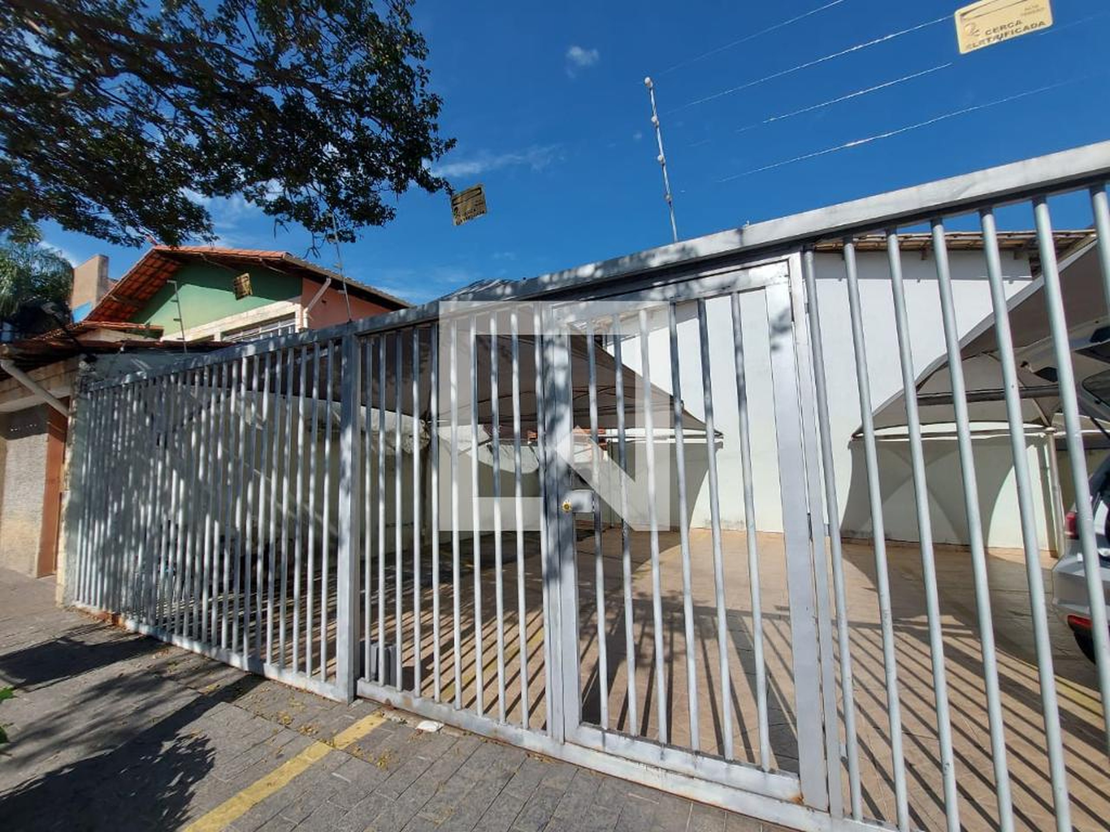 Fachada Condomínio em Rua Turmalina, 755