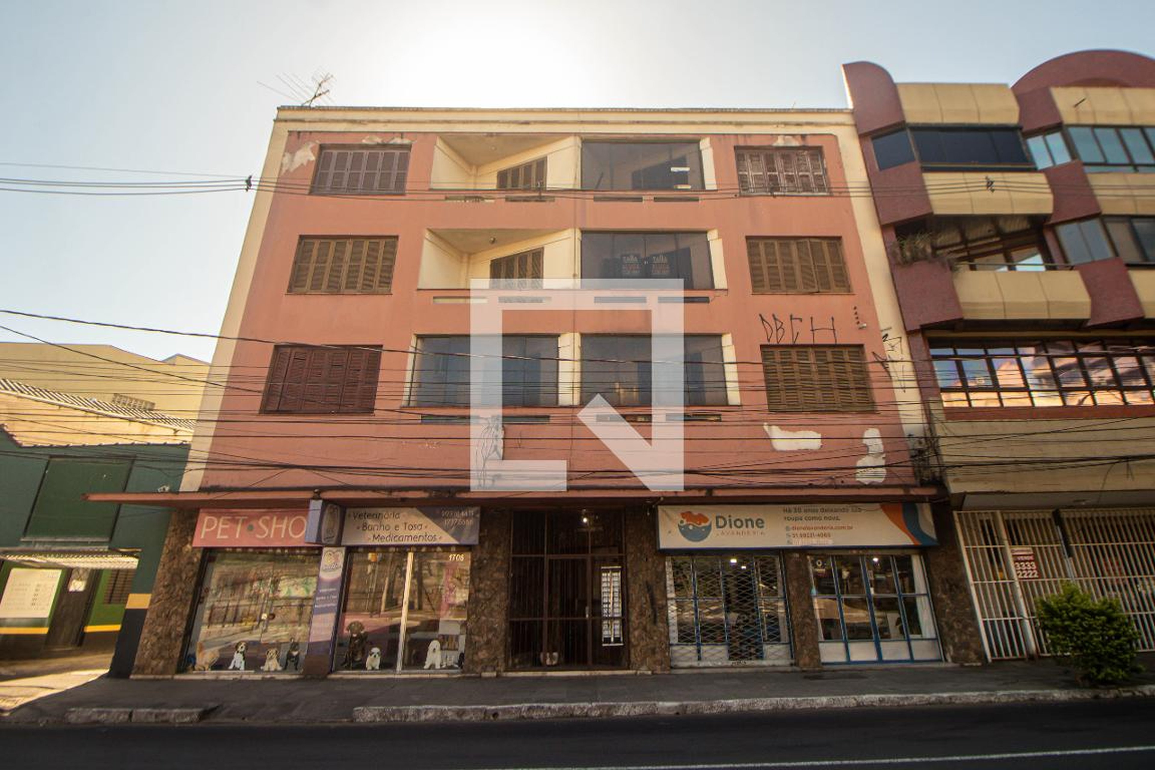 Fachada Edifício Myrian Sandra