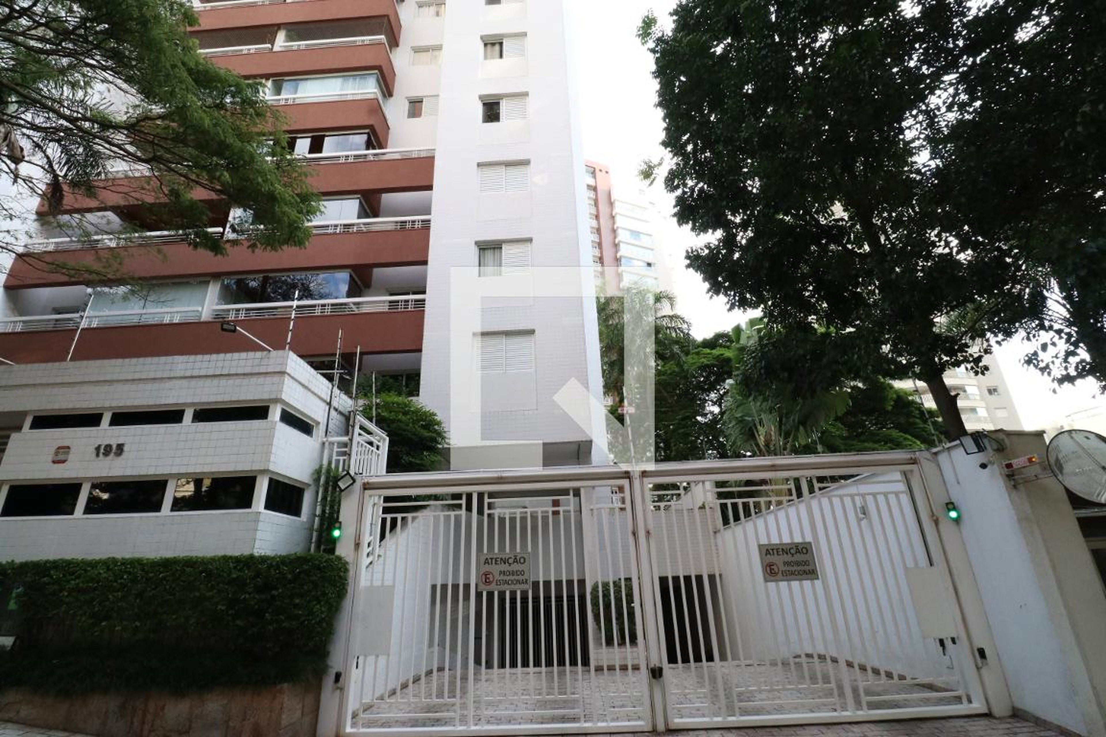 Fachada do Prédio Condomínio Planalto da Lapa