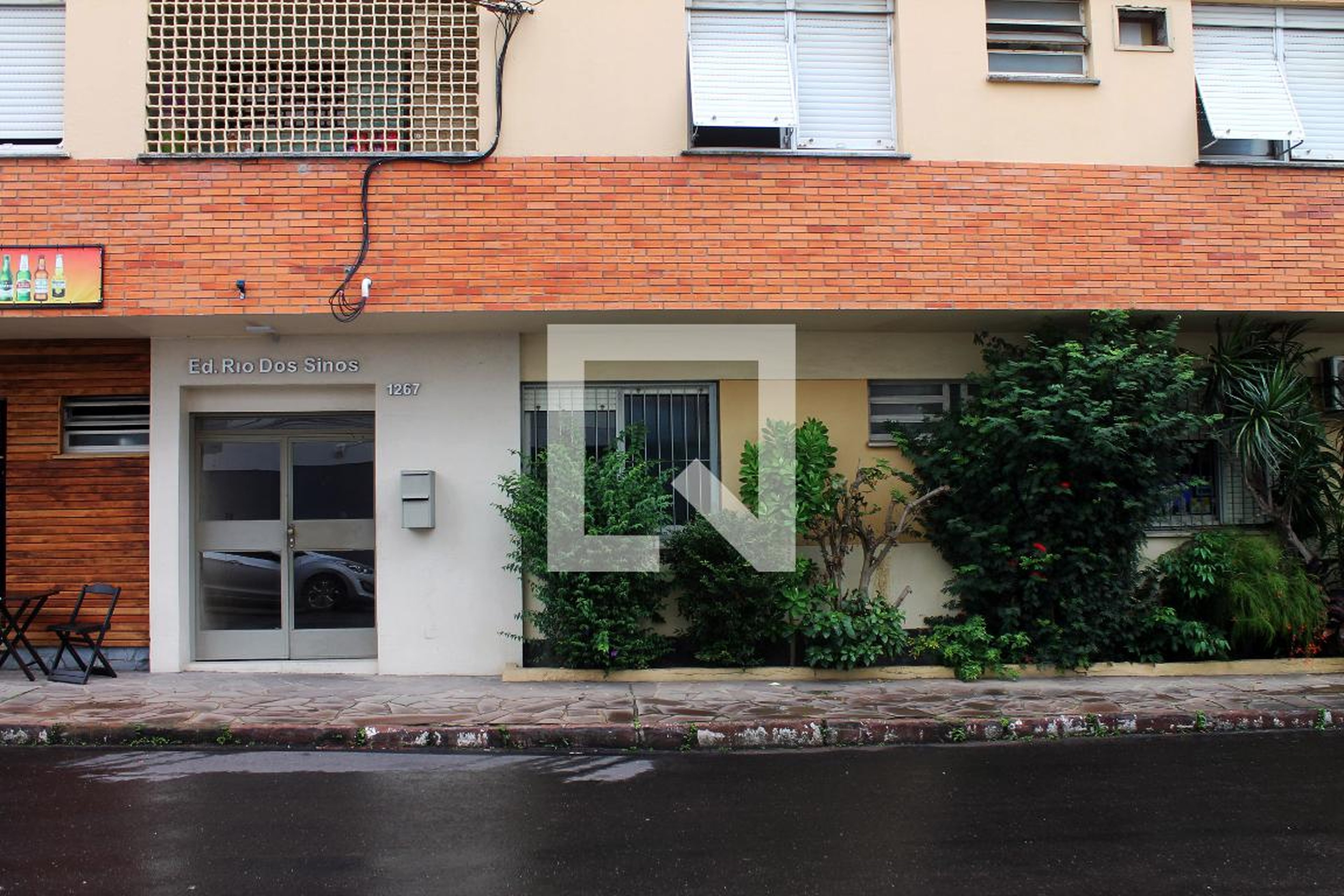 Fachada Condomínio em Rua José Bonifácio, 1267