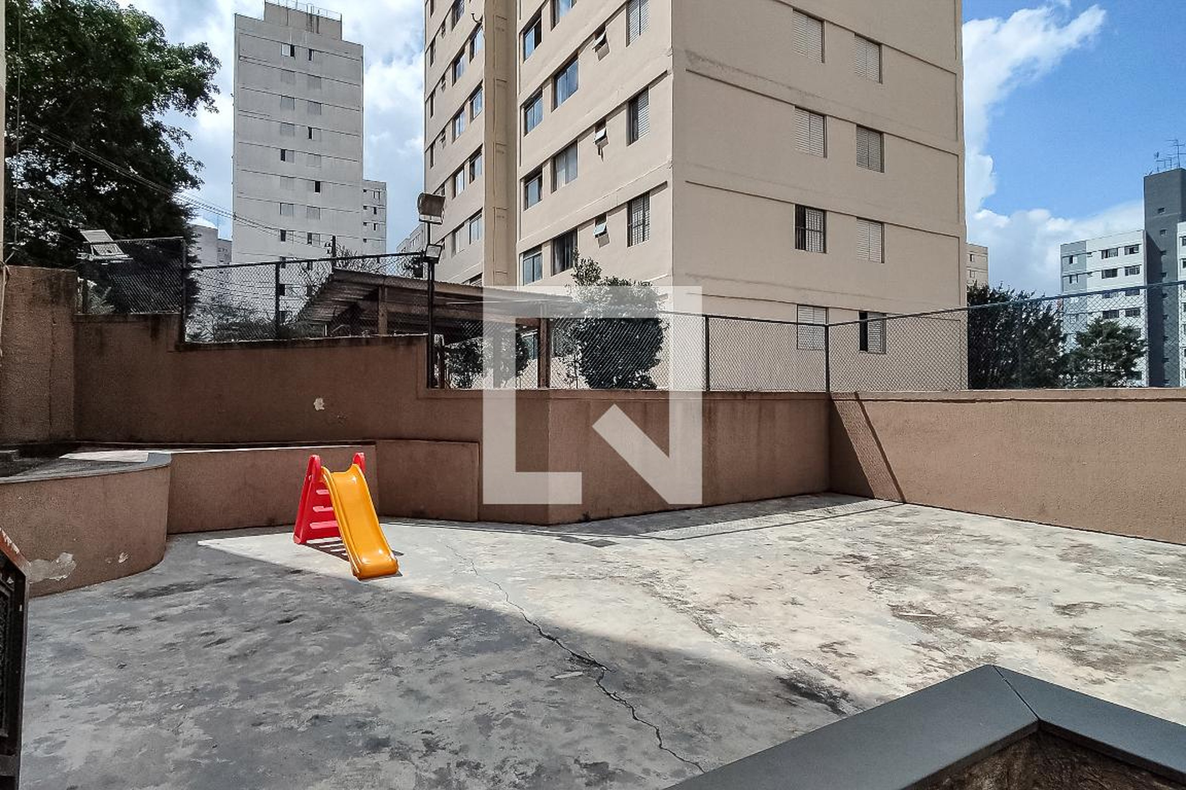 Playground - Edf: CONJUNTO RESIDENCIAL JARDIM CELESTE I