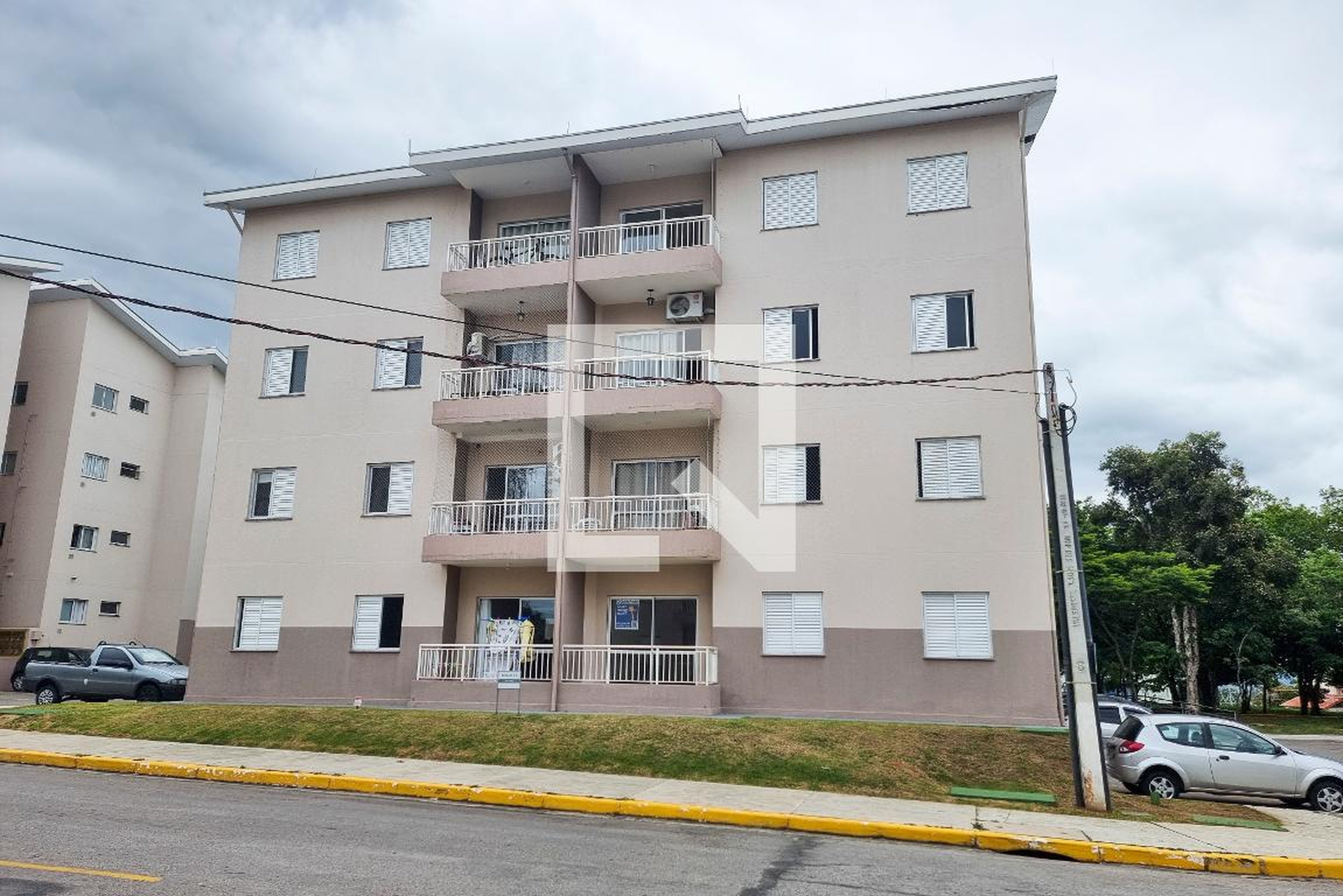 Fachada Condomínio Vilaggio di Antonini