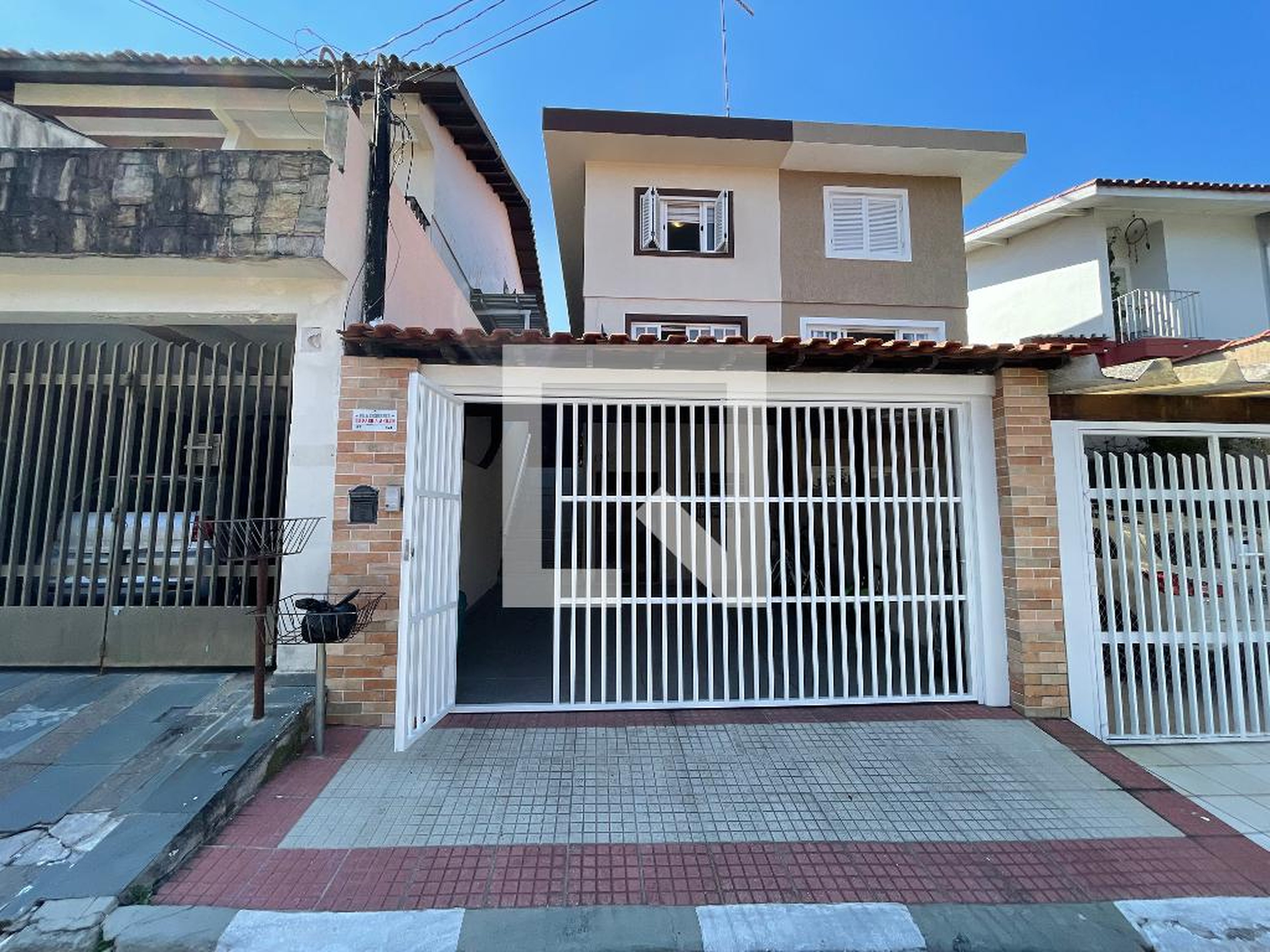 Fachada Condomínio em Rua João de Castro Sarmento, 124