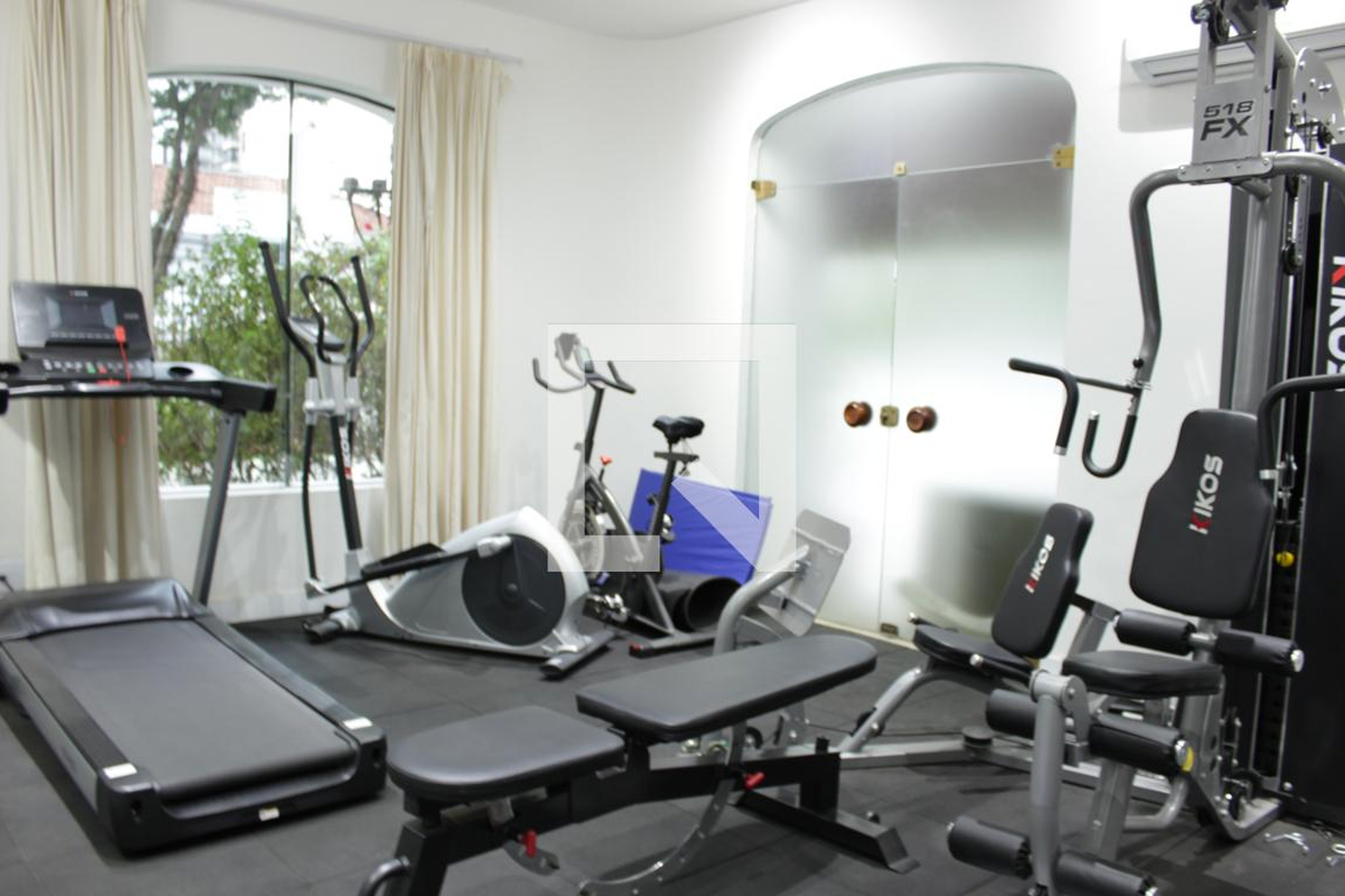 Academia - Adélia Nigri