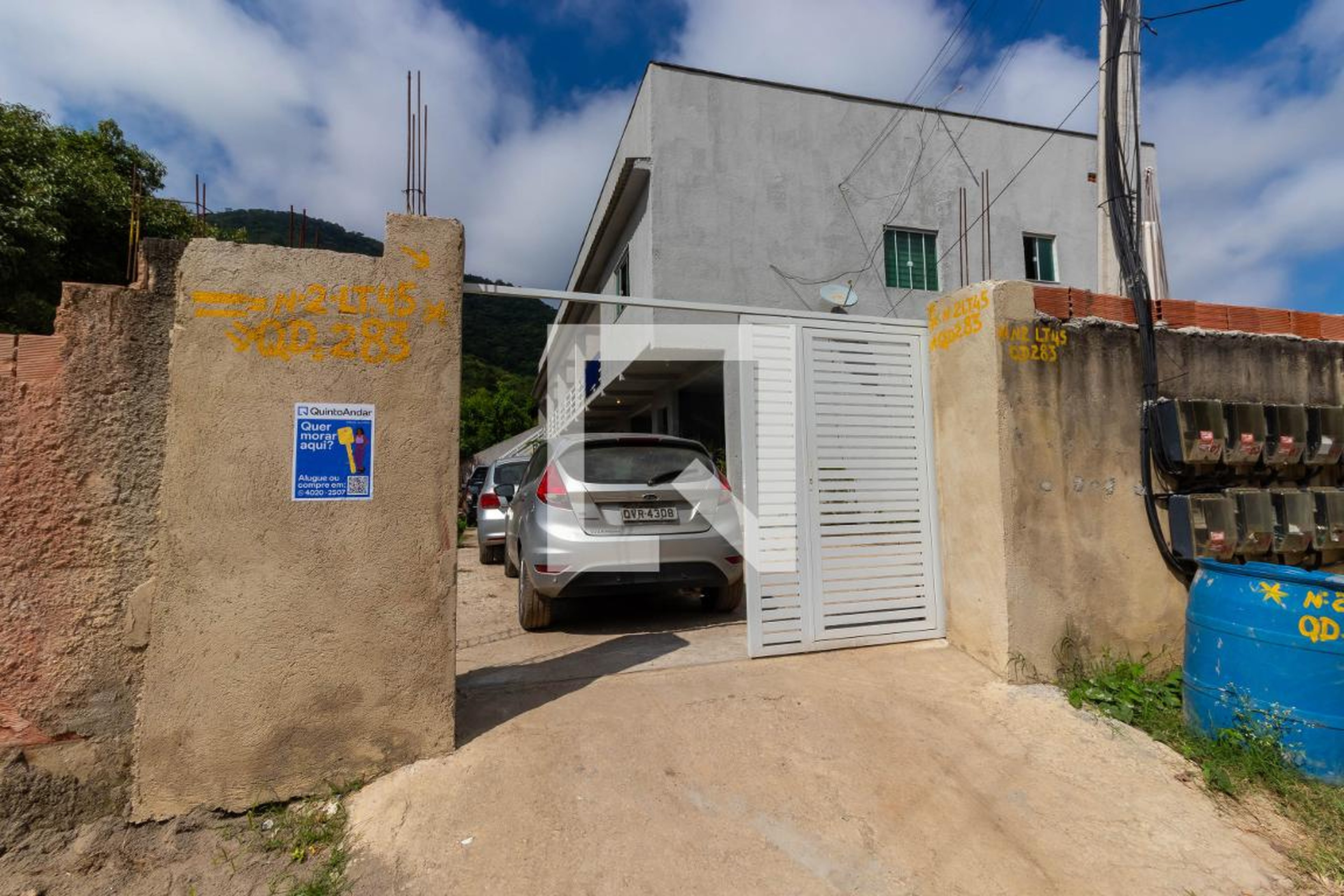 Fachada Condomínio em Rua Bertha Motta Vieira, 35