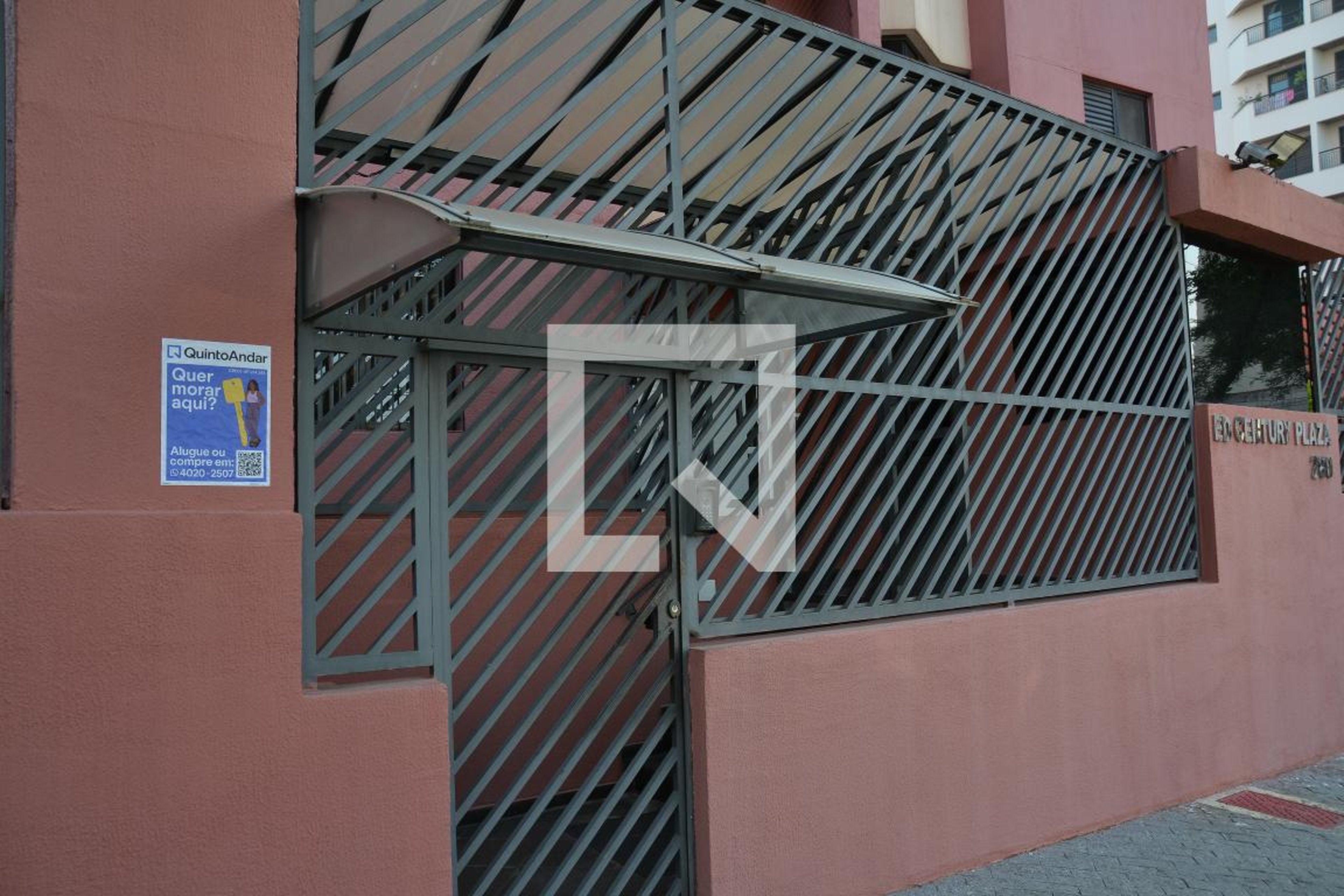 Fachada Edifício Century Plaza