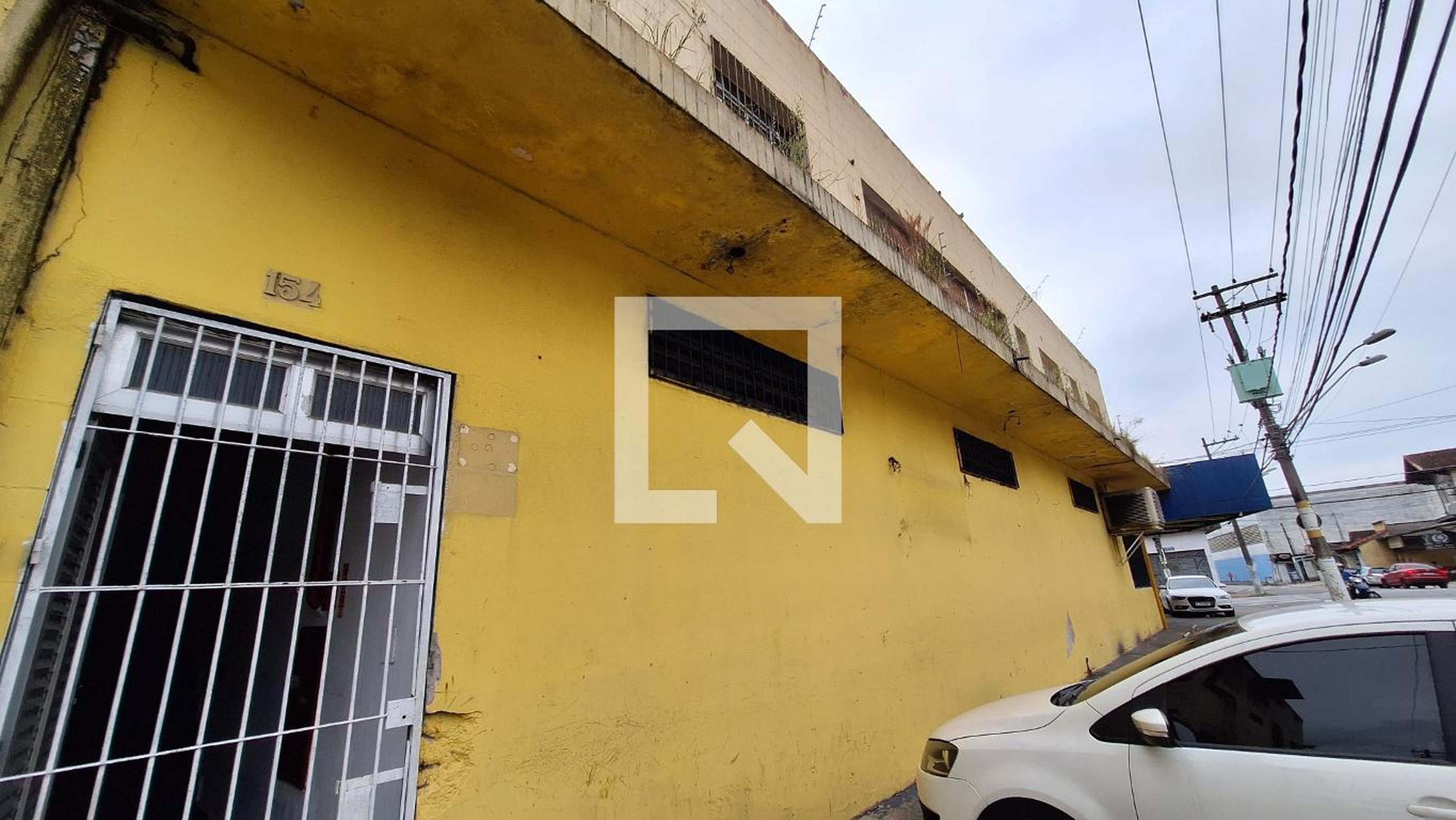 Fachada Condomínio em Rua Leila Maria de Barros Monteiro, 154