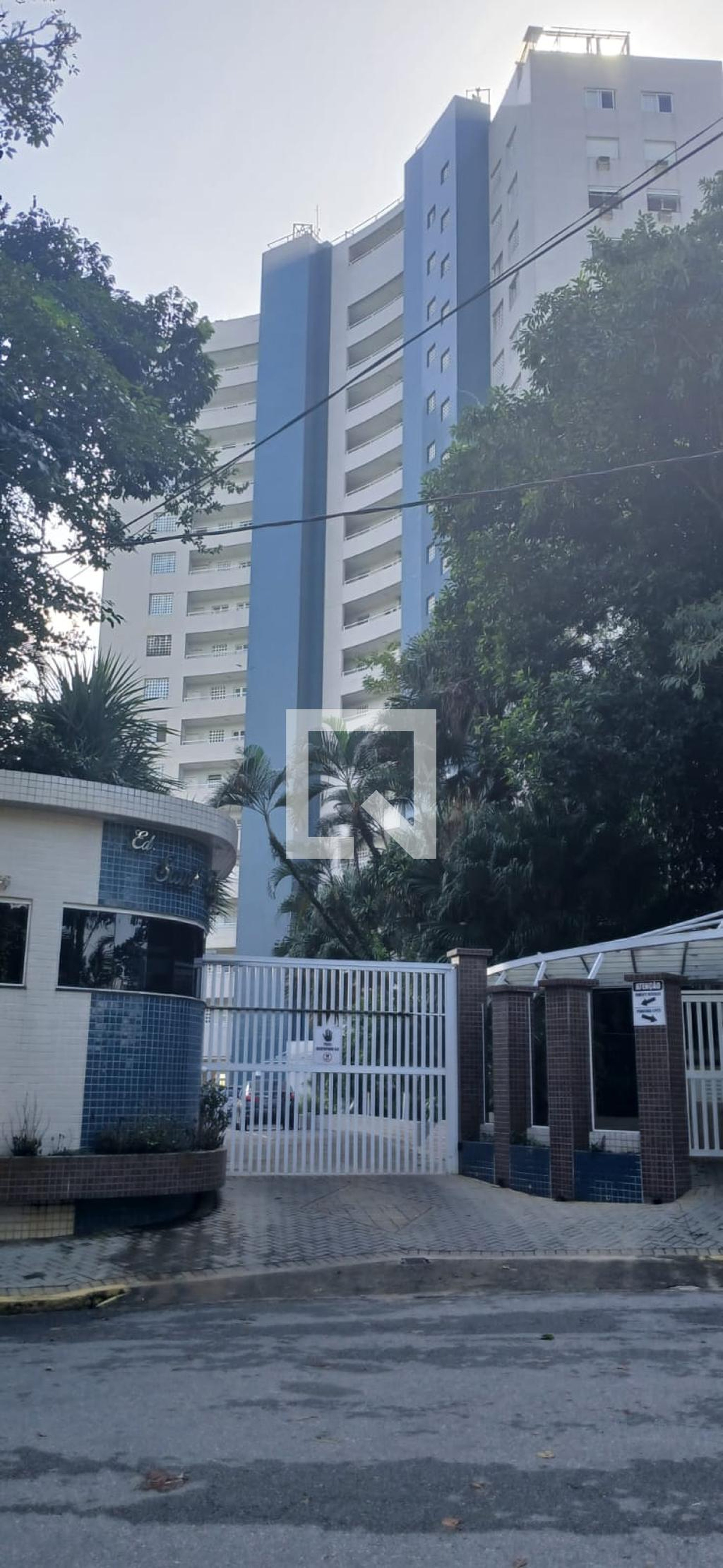 Fachada Edifício CJ. Saint Tropez