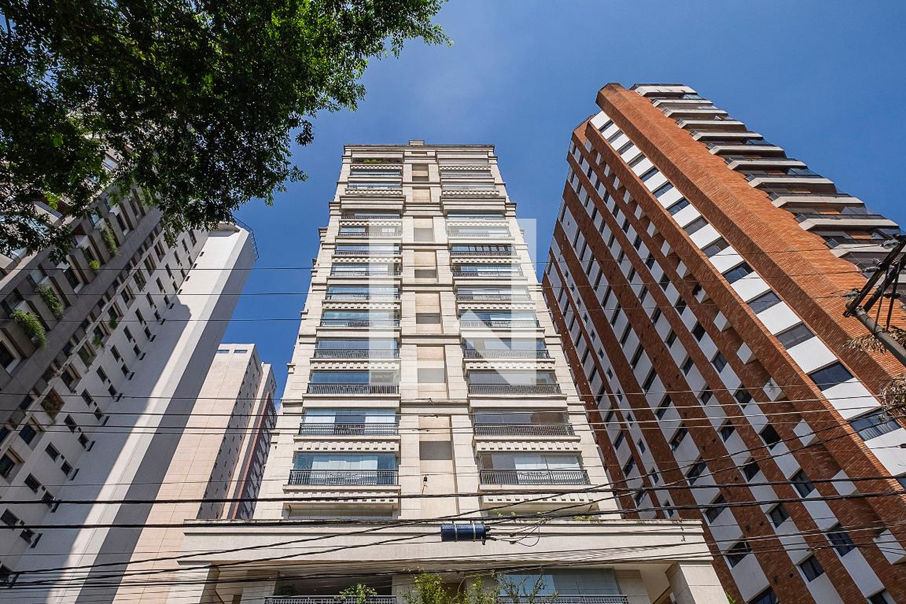 Fachada Condomínio Panoramic Alto de Pinheiros