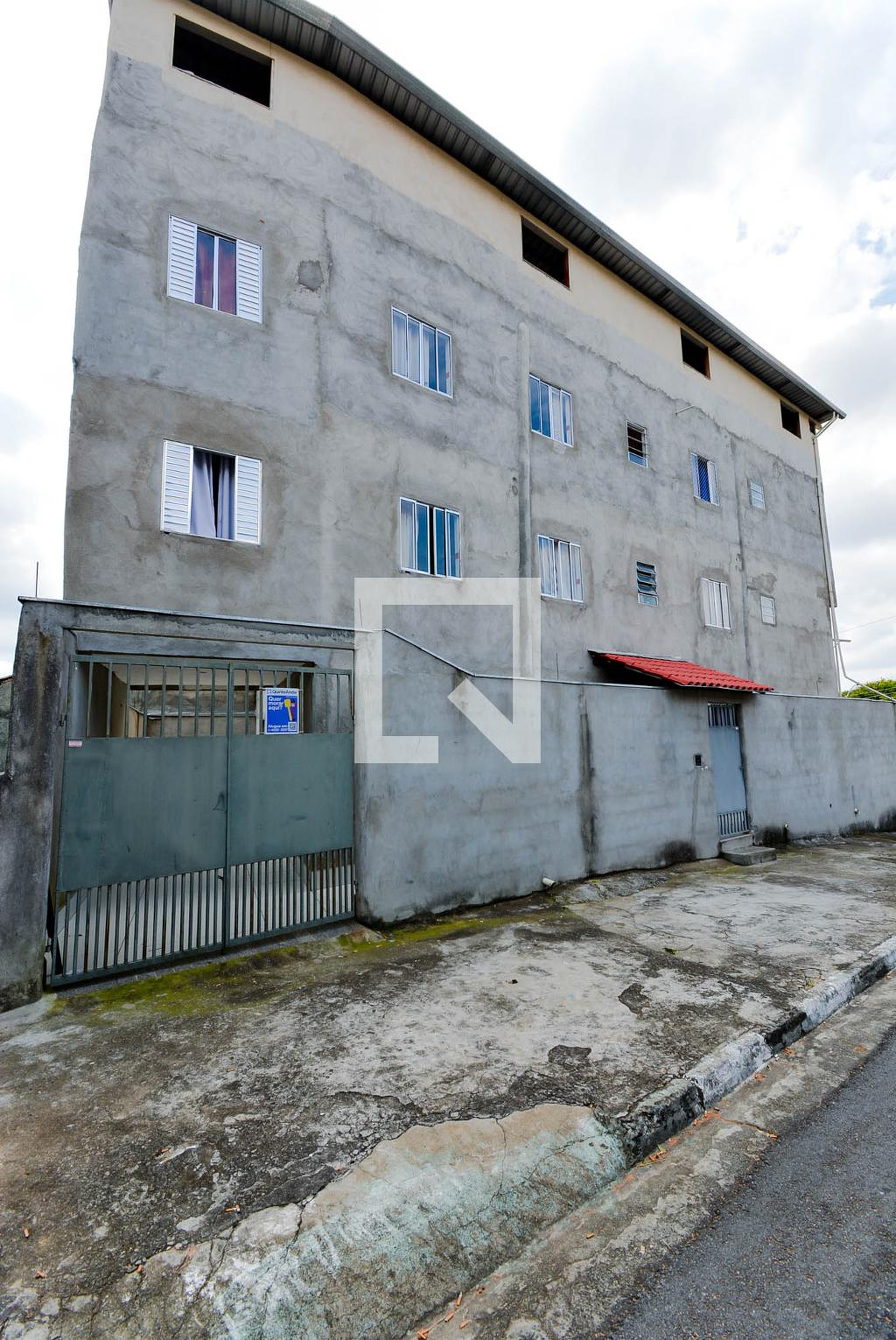 Fachada do Prédio Condomínio em Rua Archângelo Cavalheiro, 71