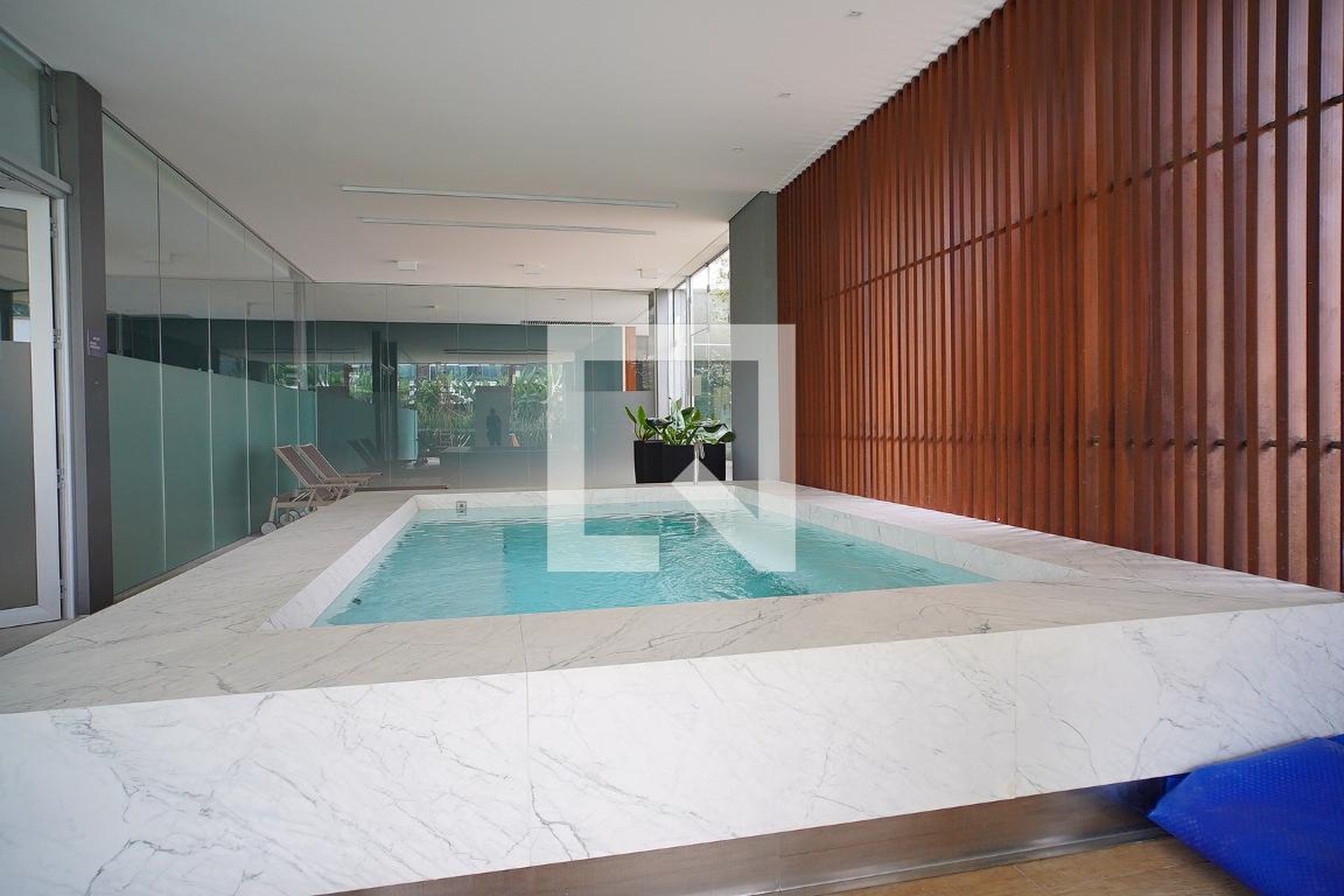 Piscina Coberta - Quay