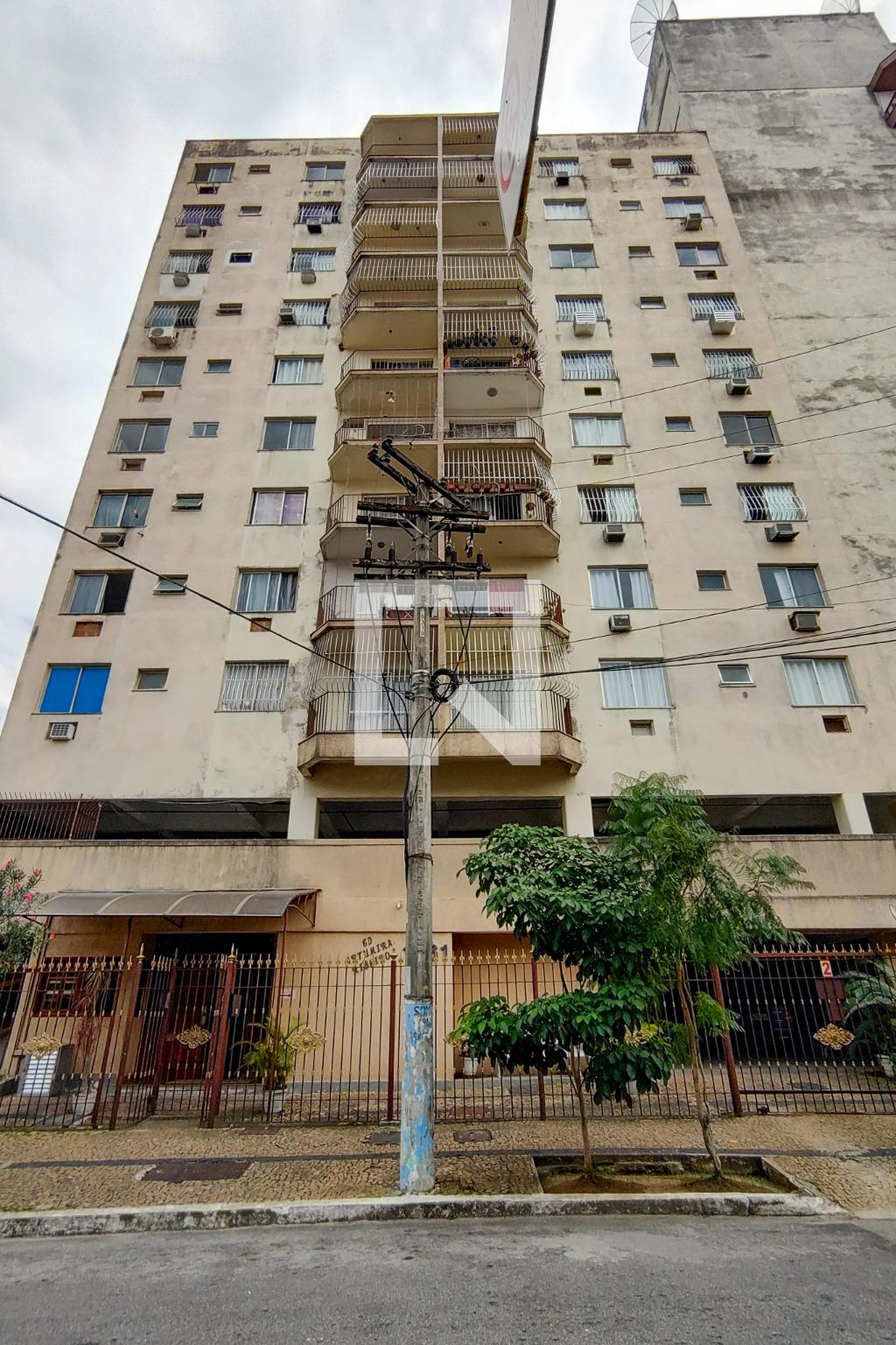 Fachada do Prédio Condomínio Artumira Ribeiro