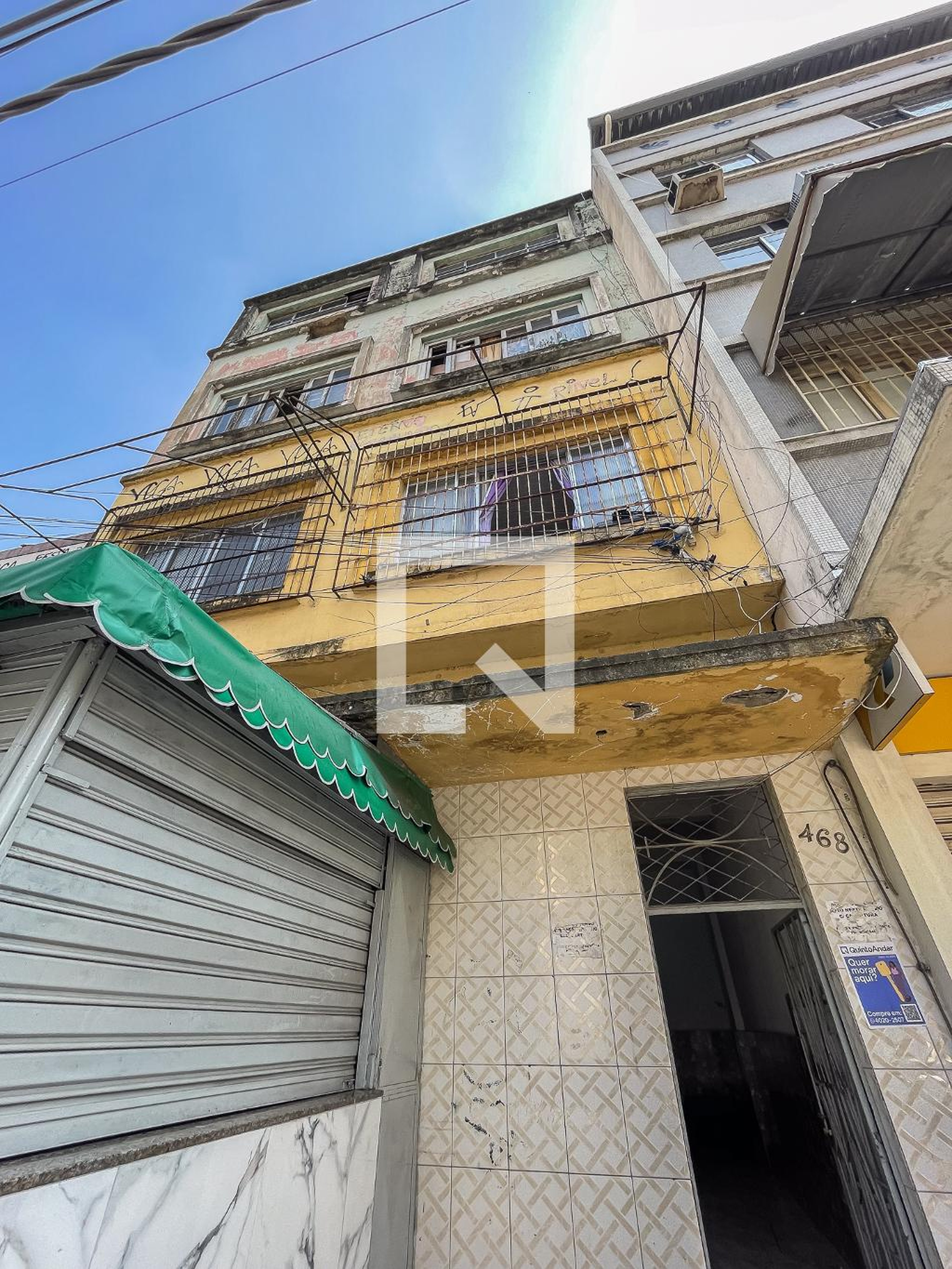 Fachada Condomínio em Rua Conde de Leopoldina, 468