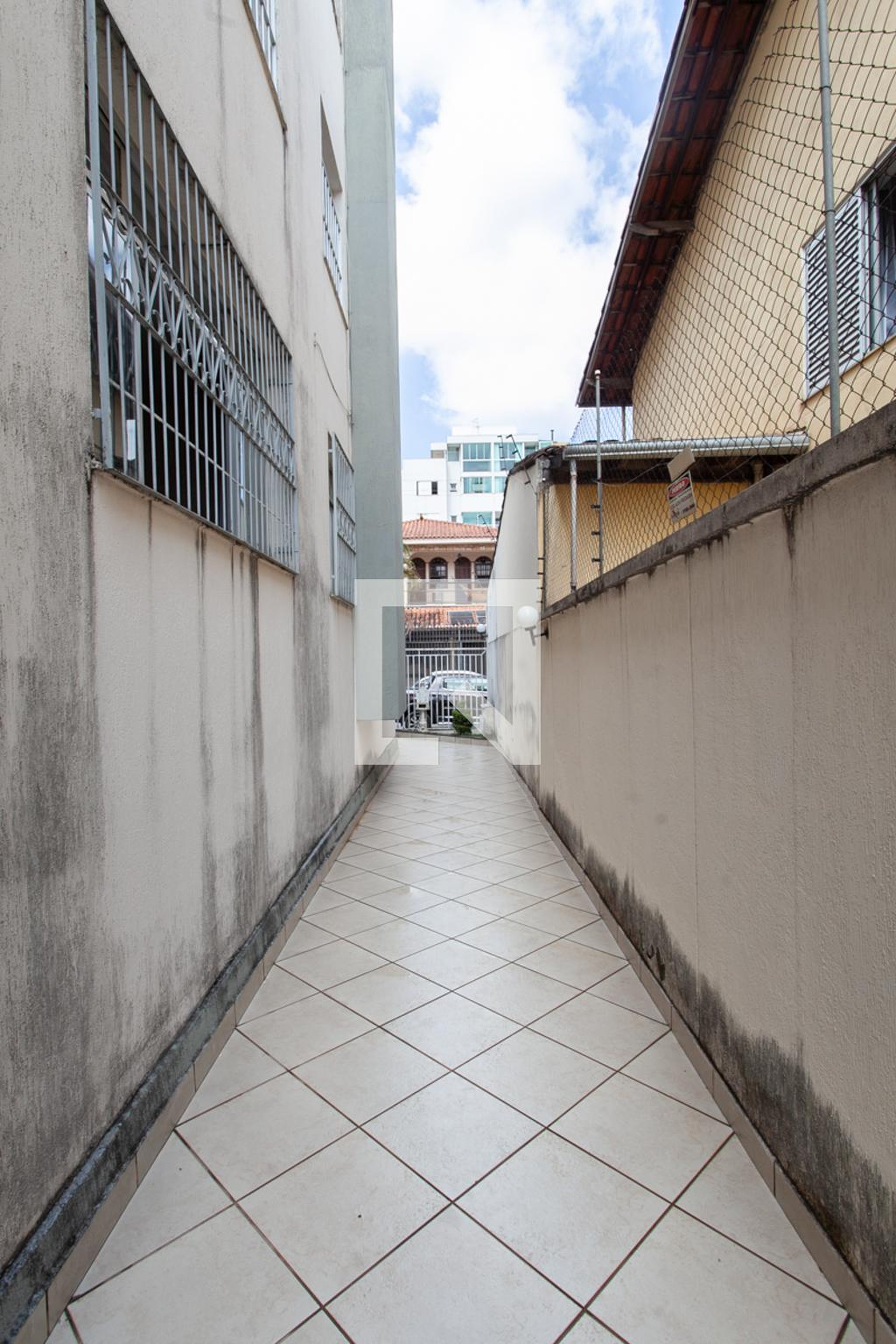 Entrada do Prédio - null