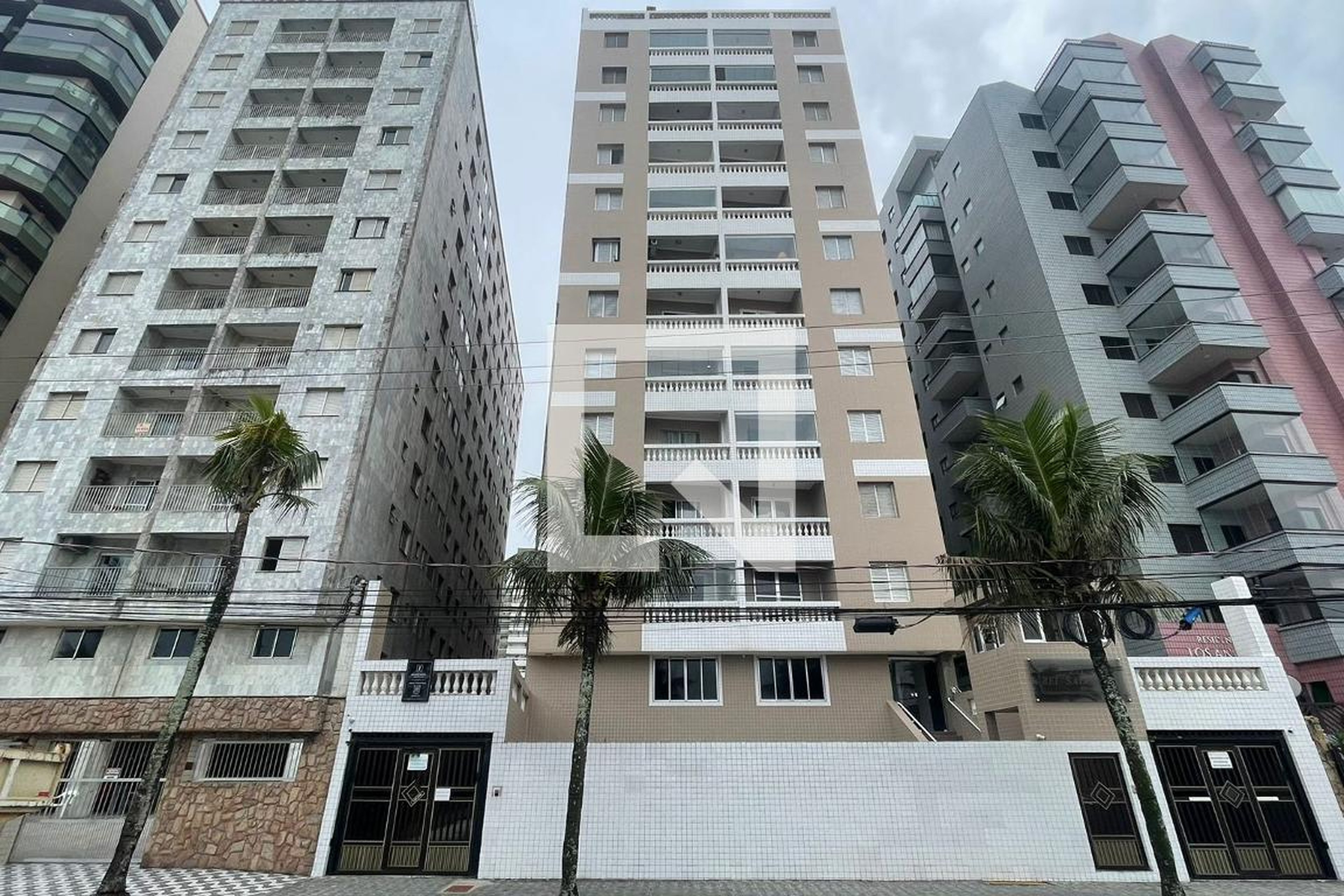 Fachada Condomínio REI Salomão